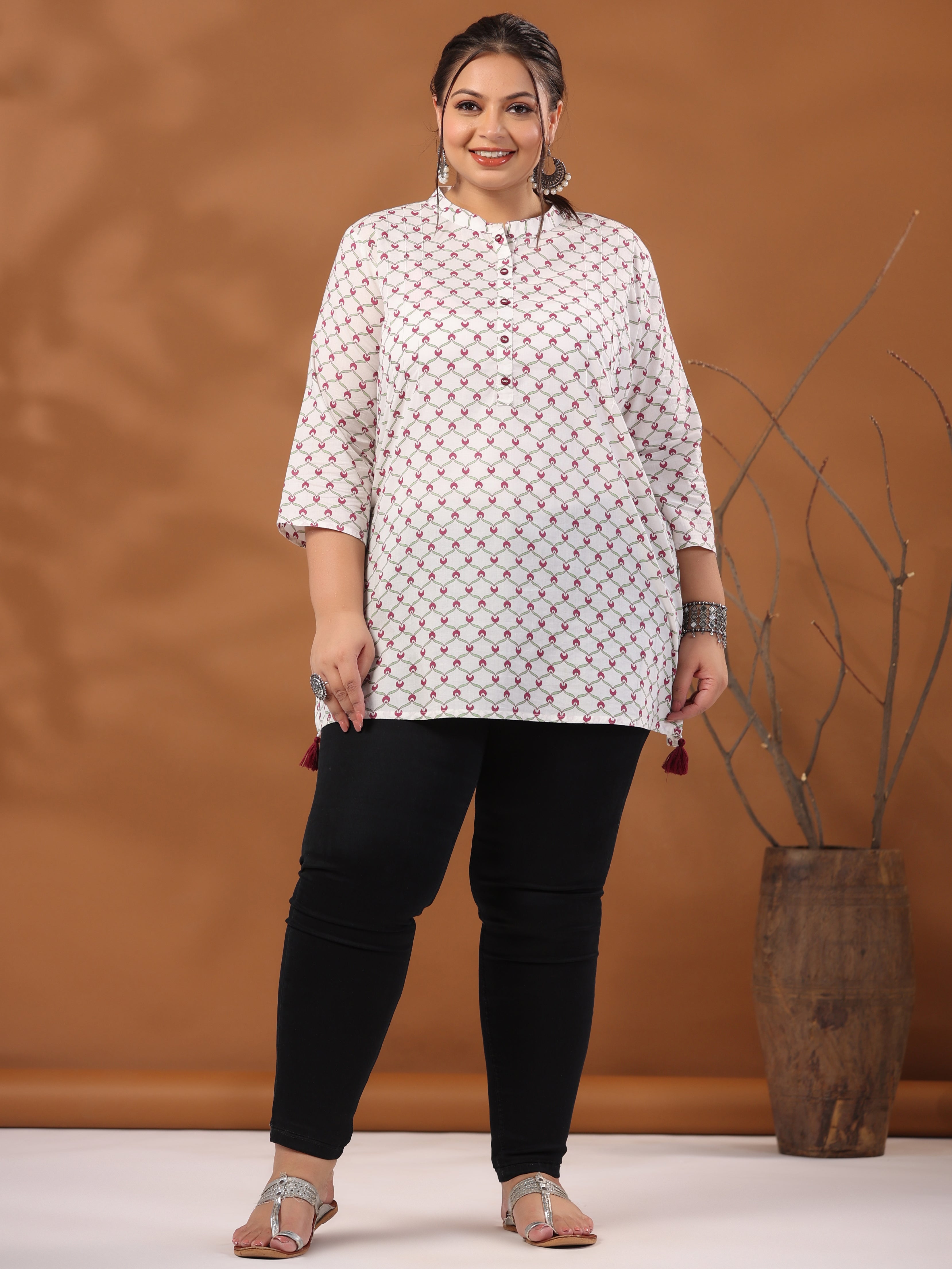 Plus Size Geometric Printed Cotton Short White Kurta
