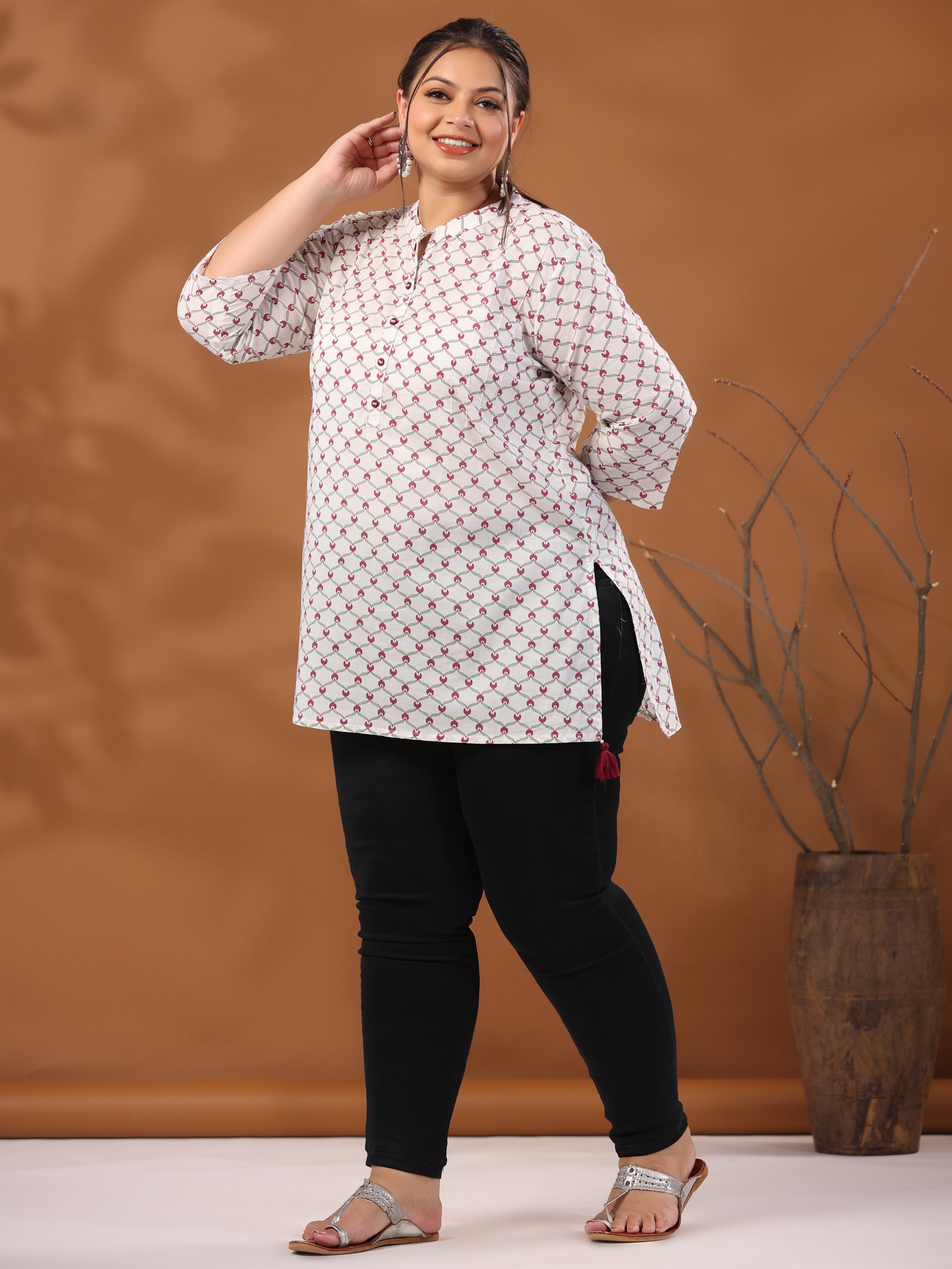 Plus Size Geometric Printed Cotton Short White Kurta