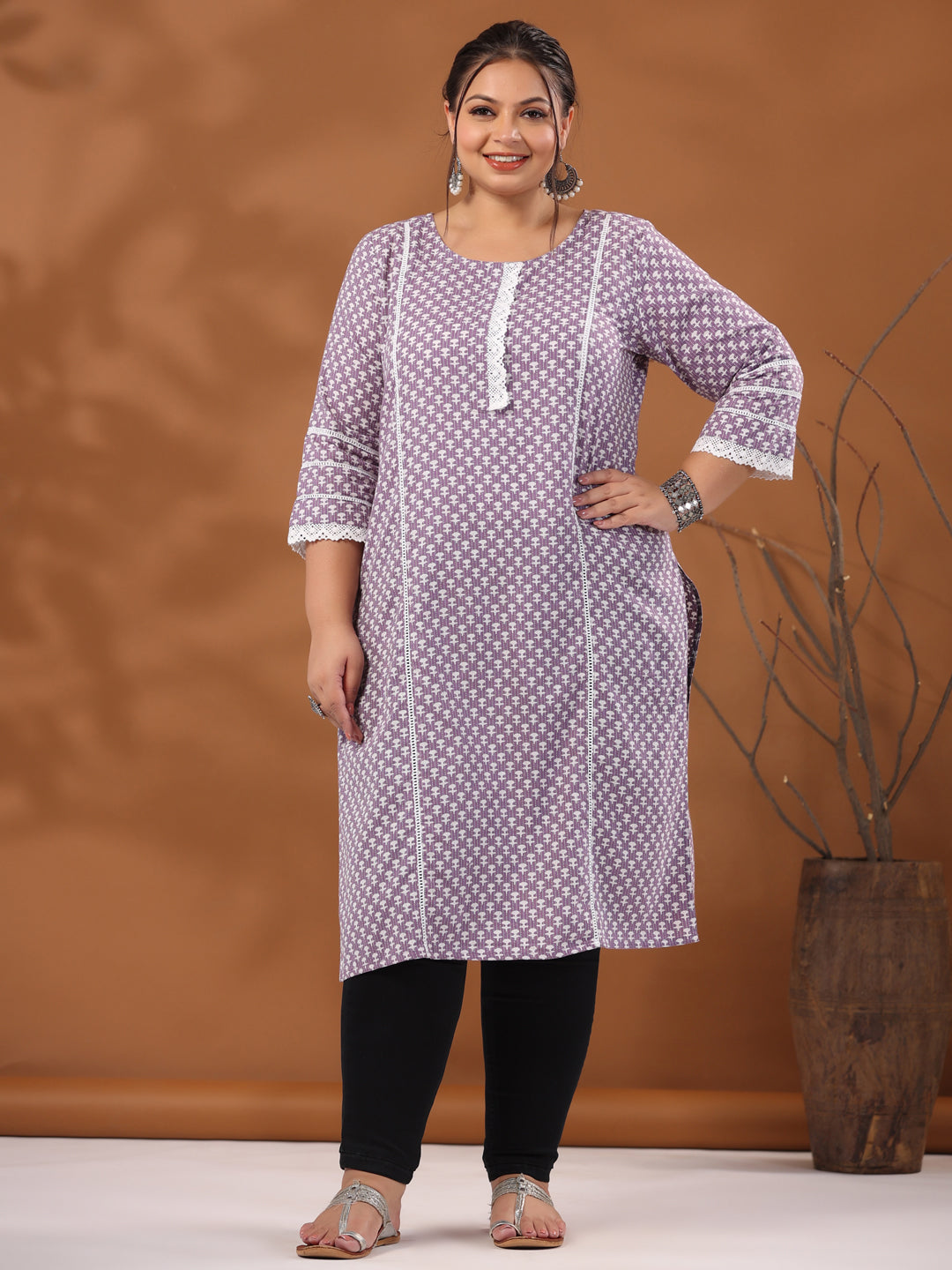 Lavender Plus Size Woven Kantha Printed Laced Straight Kurta