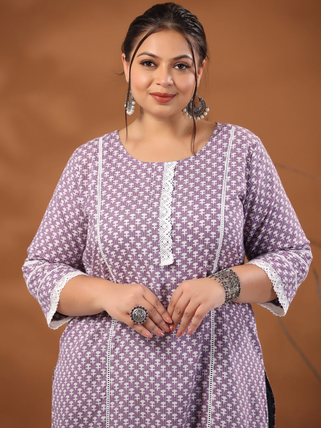 Lavender Plus Size Woven Kantha Printed Laced Straight Kurta