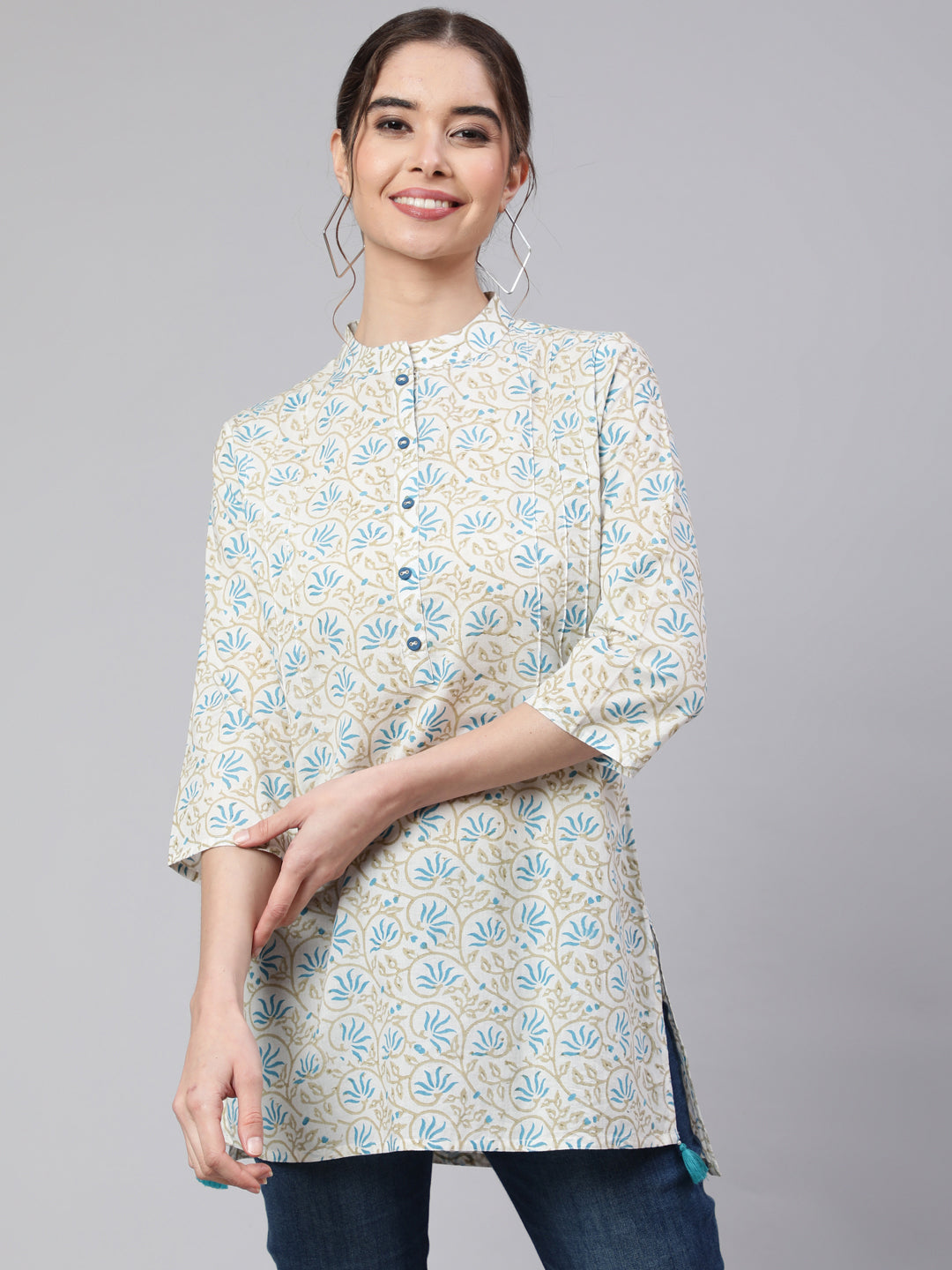 White & Blue Printed Cotton Straight Short Kurta