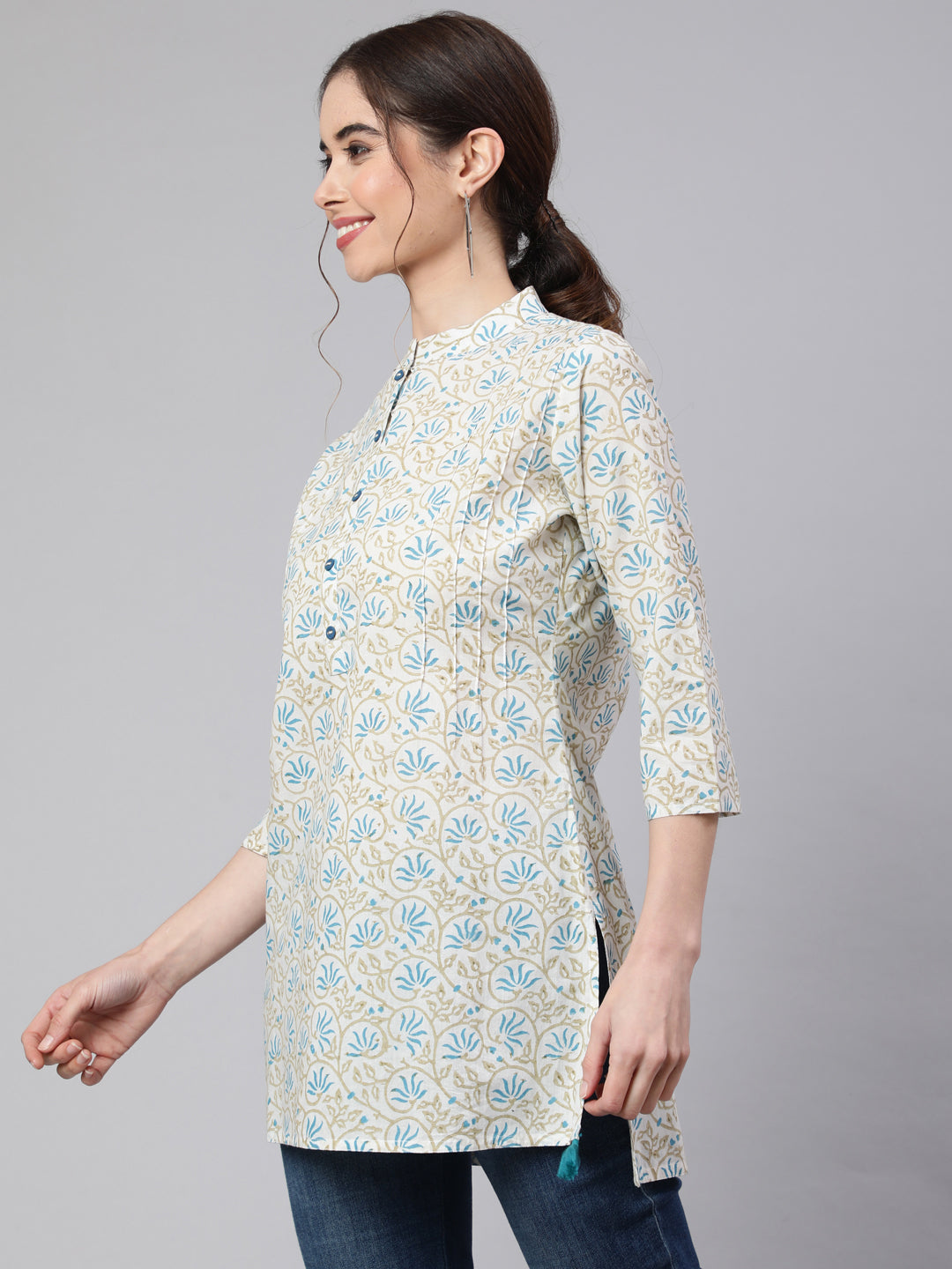 White & Blue Printed Cotton Straight Short Kurta
