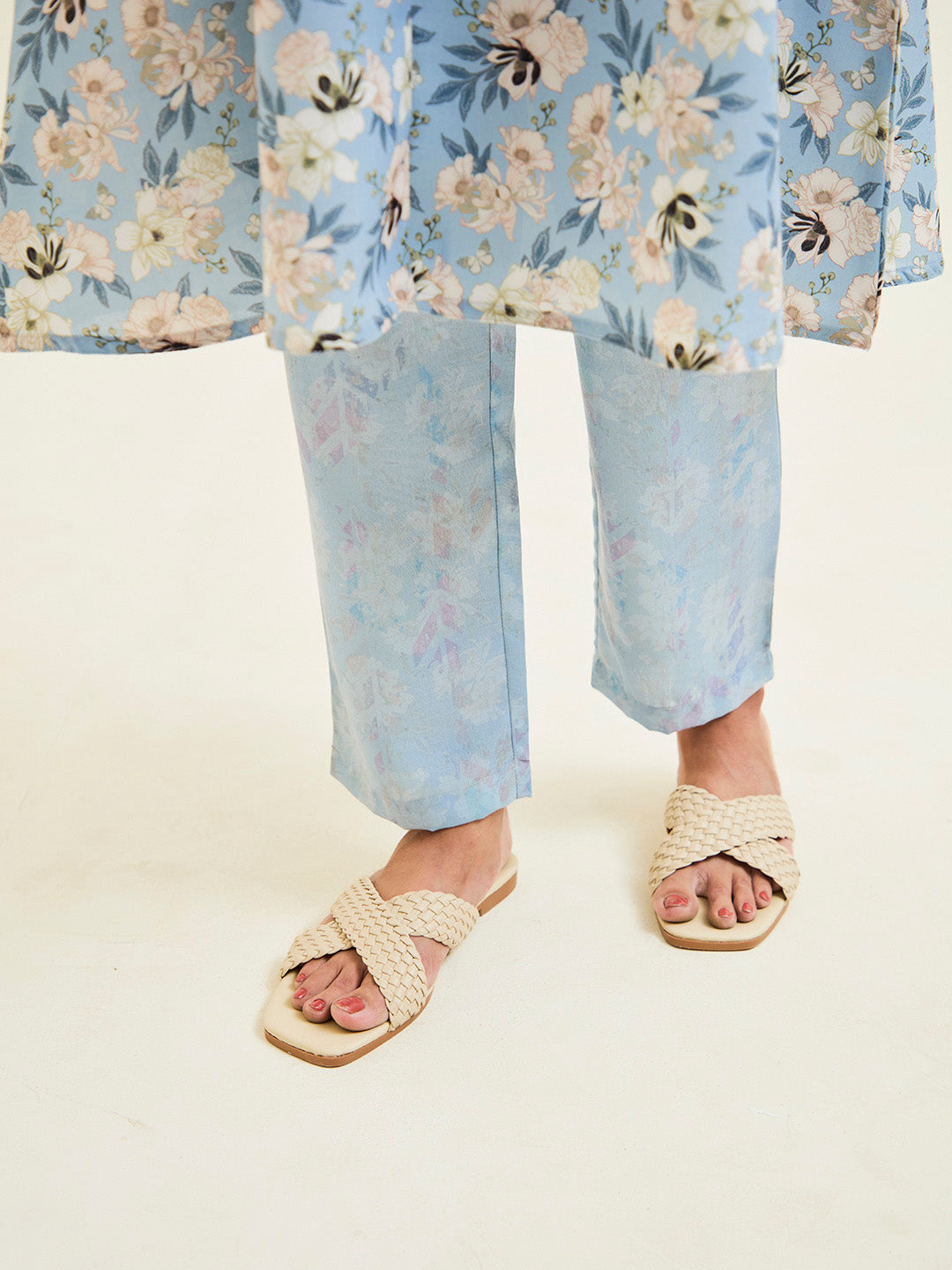 Blue A-line Floral Kurta With Pants
