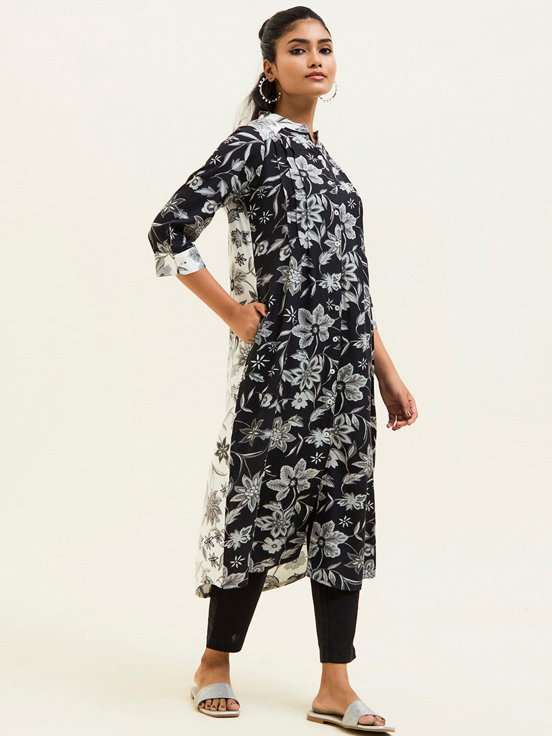Black Floral Printed A-line Viscose Rayon Kurta