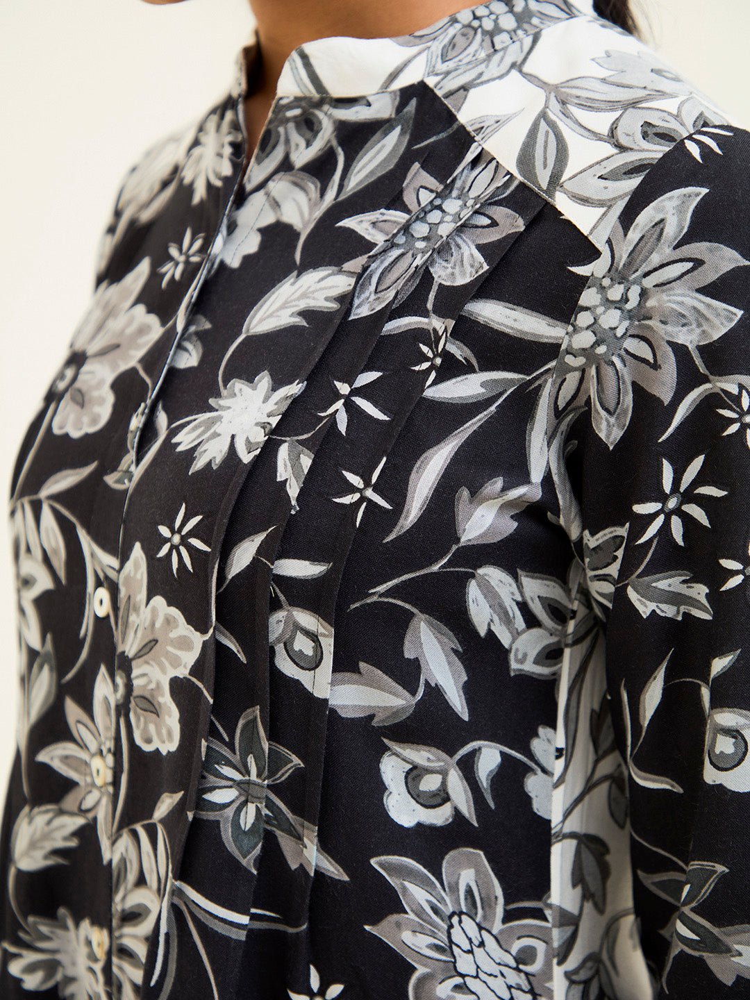 Black Floral Printed A-line Viscose Rayon Kurta