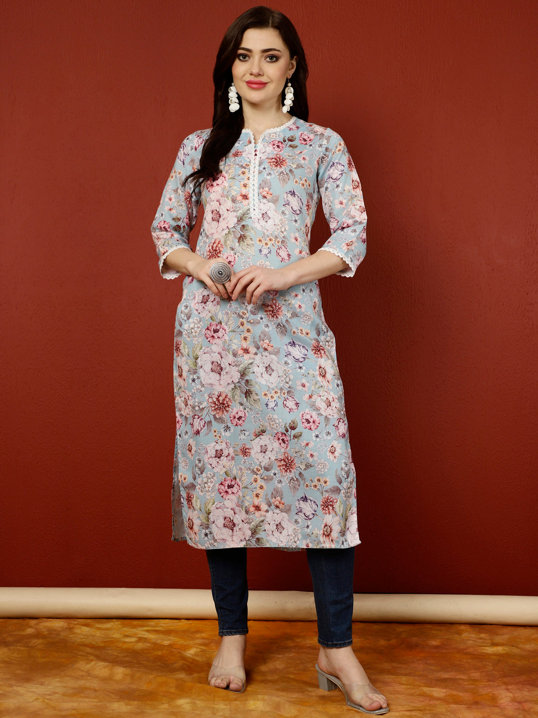 Blue Floral Printed Straight Kurta