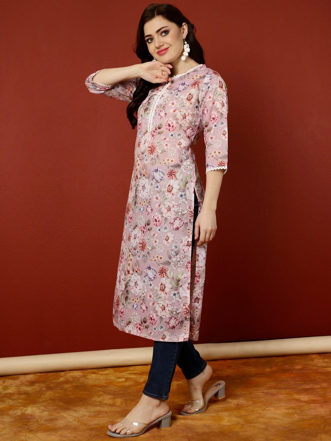 Pink Floral Printed Straight Kurta