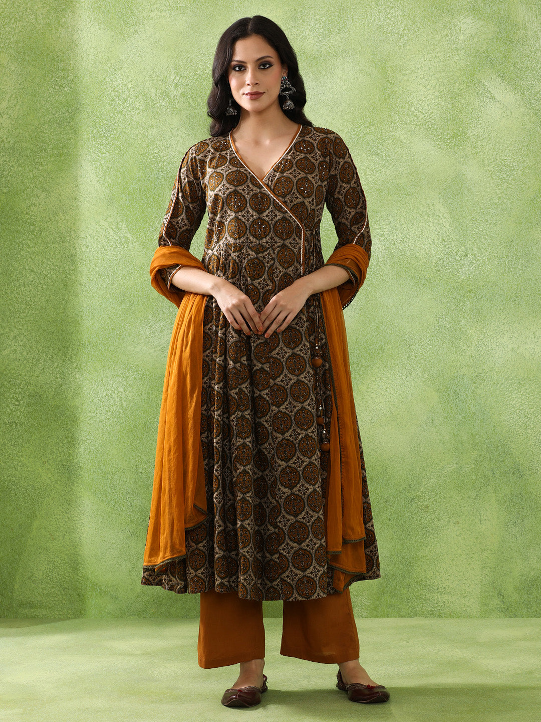 Floral Embroidered A-Line Pure Cotton Kurta & Trousers Sets