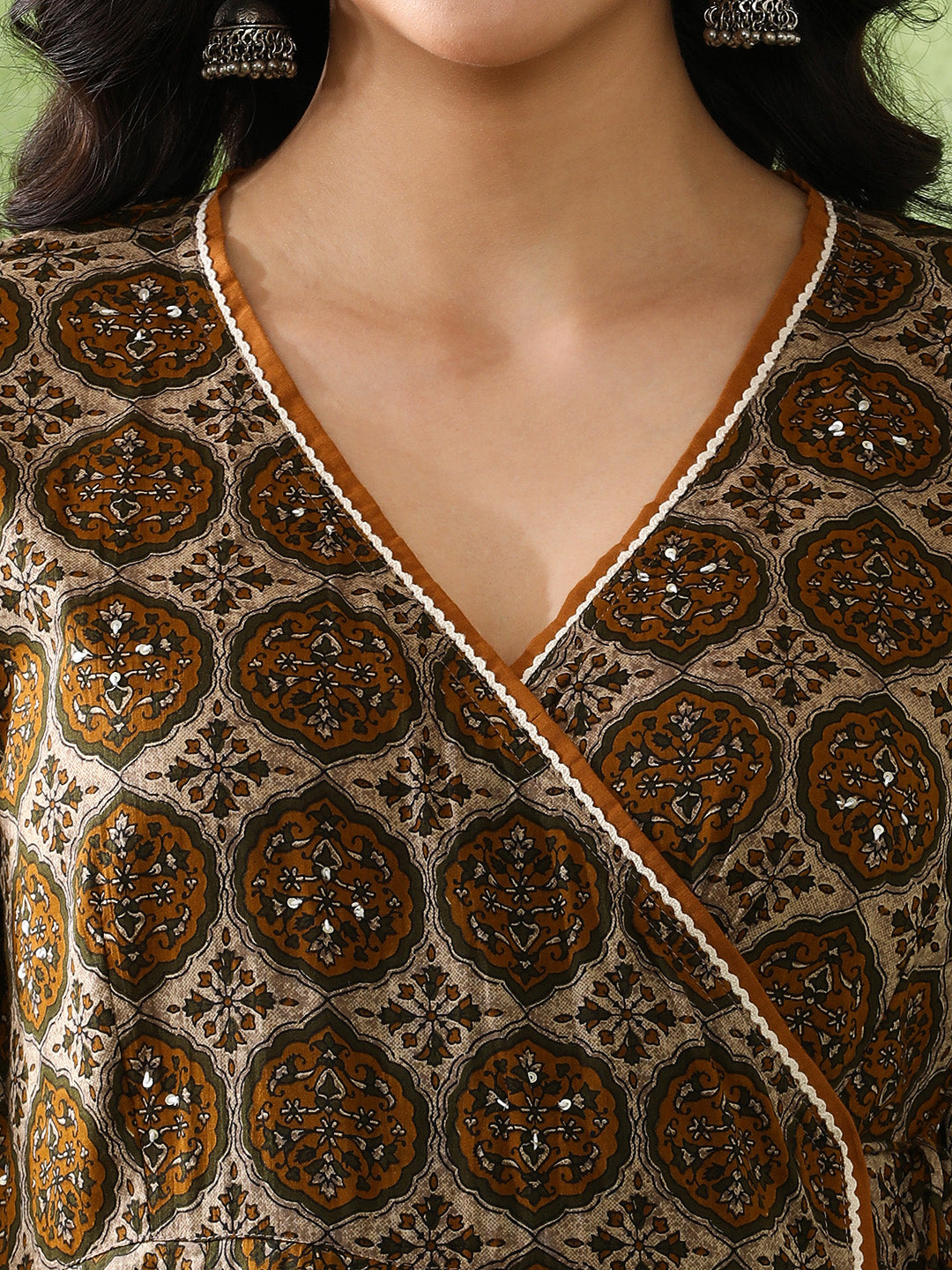 Floral Embroidered A-Line Pure Cotton Kurta & Trousers Sets