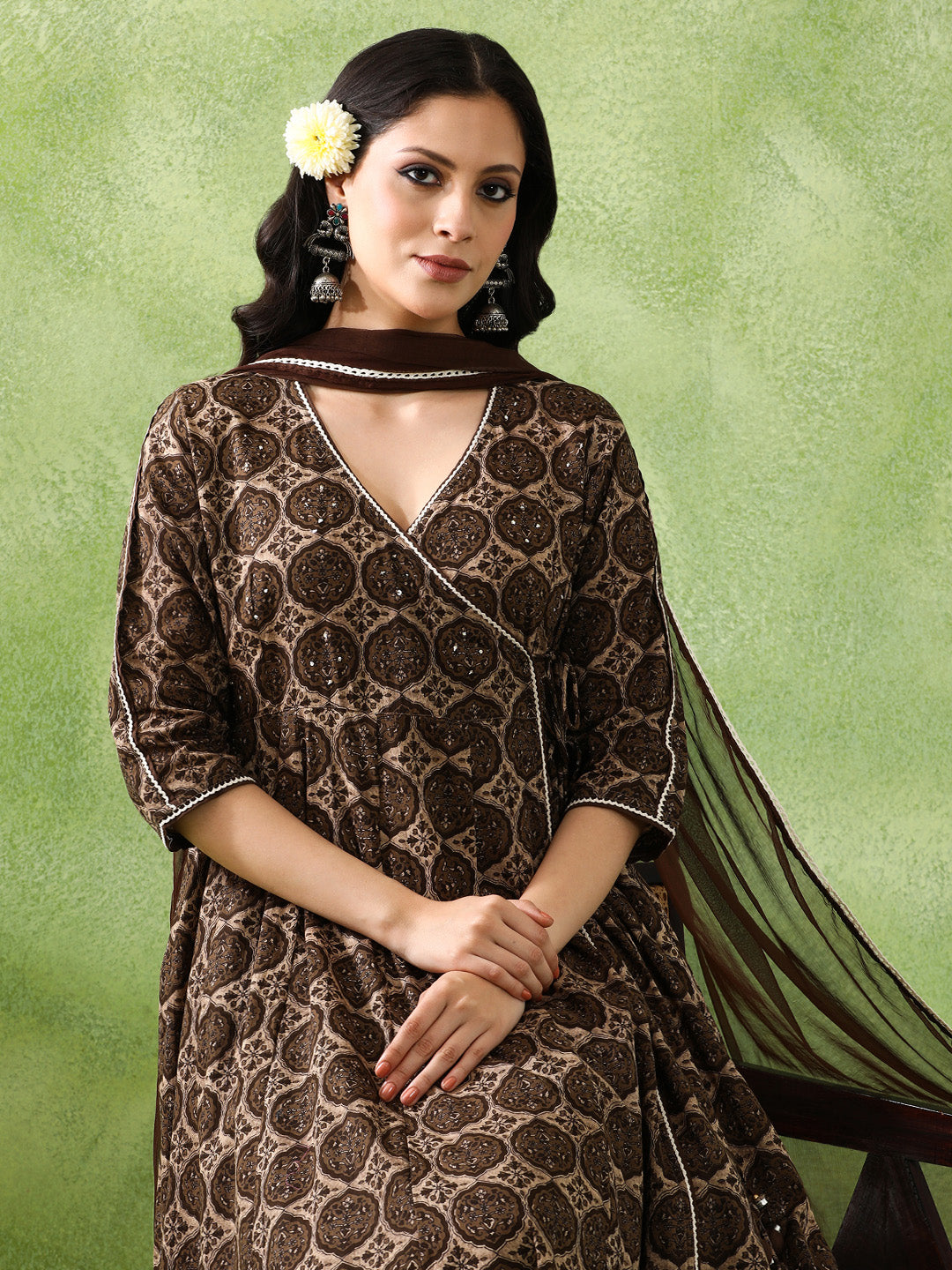 Floral Embroidered A-Line Pure Cotton Kurta & Trousers Sets