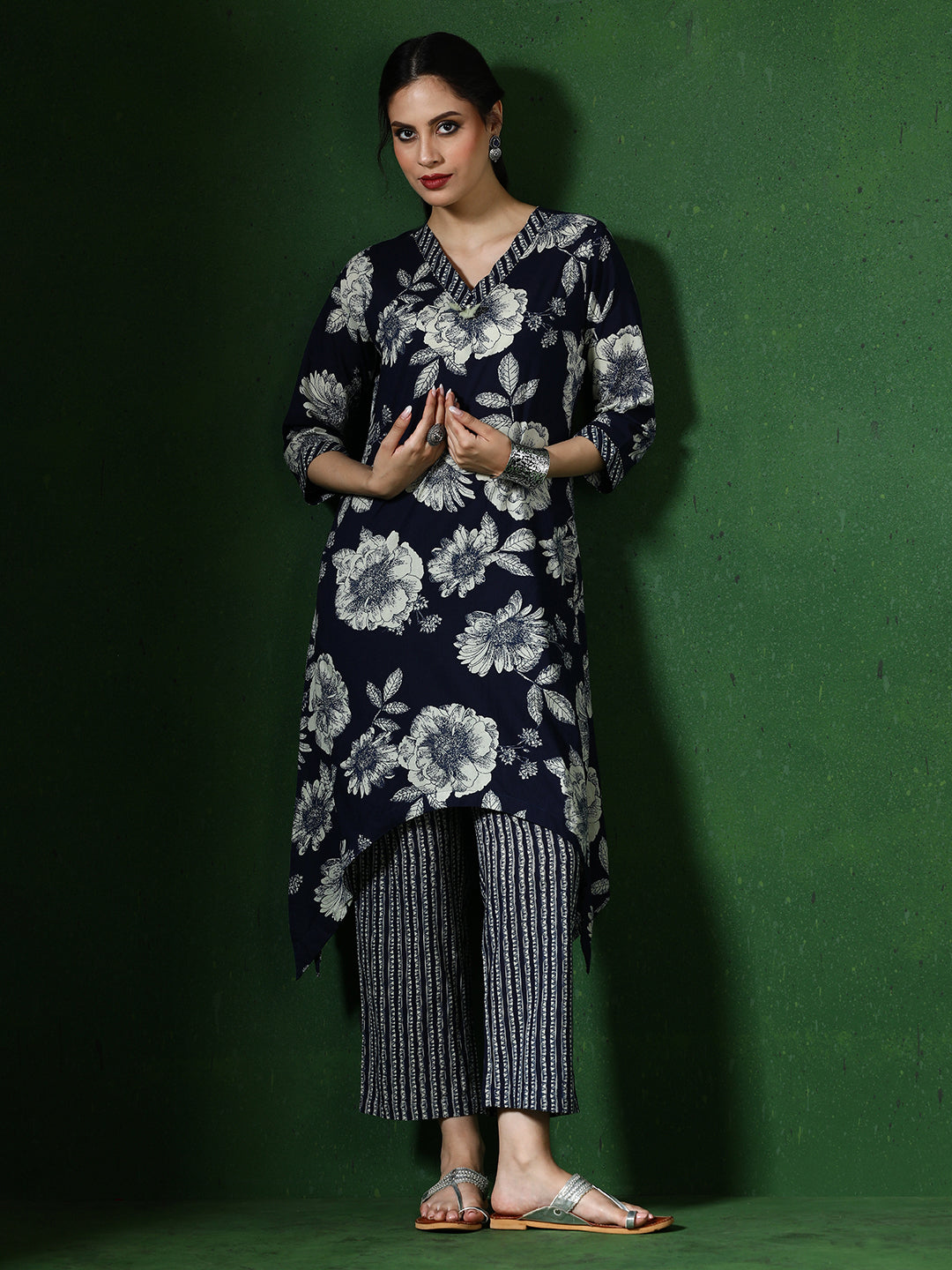 Floral Embroidered A-Line Pure Cotton Kurta & Palazzos Sets