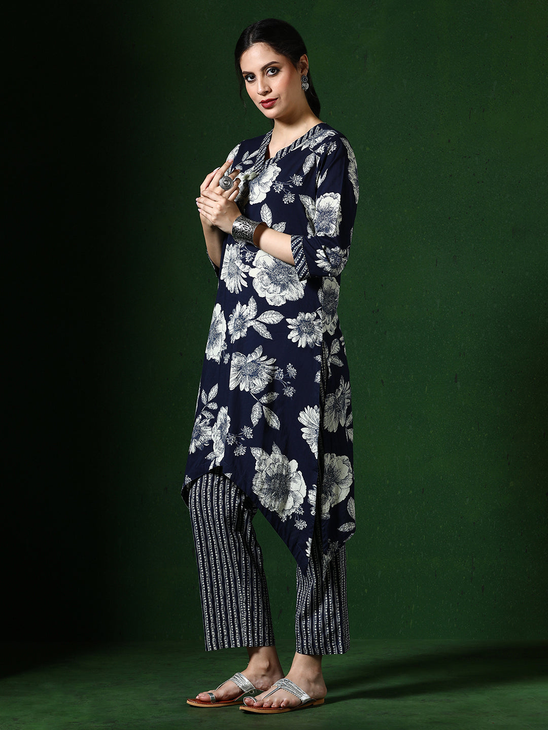 Floral Embroidered A-Line Pure Cotton Kurta & Palazzos Sets