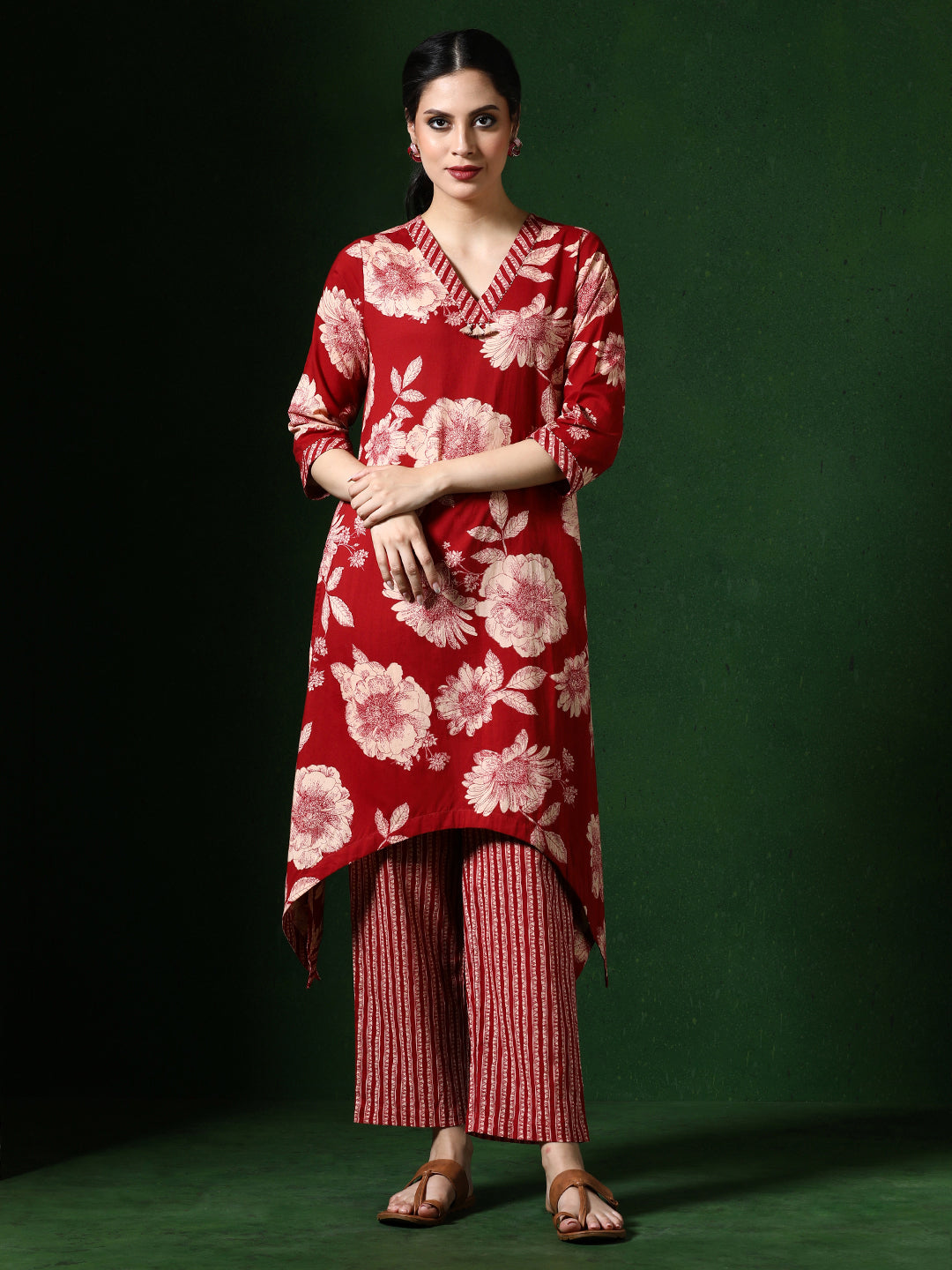 Floral Embroidered A-Line Pure Cotton Kurta & Palazzos Sets