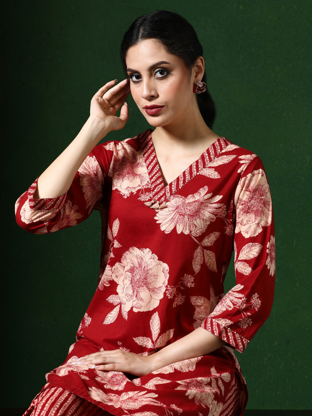 Floral Embroidered A-Line Pure Cotton Kurta & Palazzos Sets