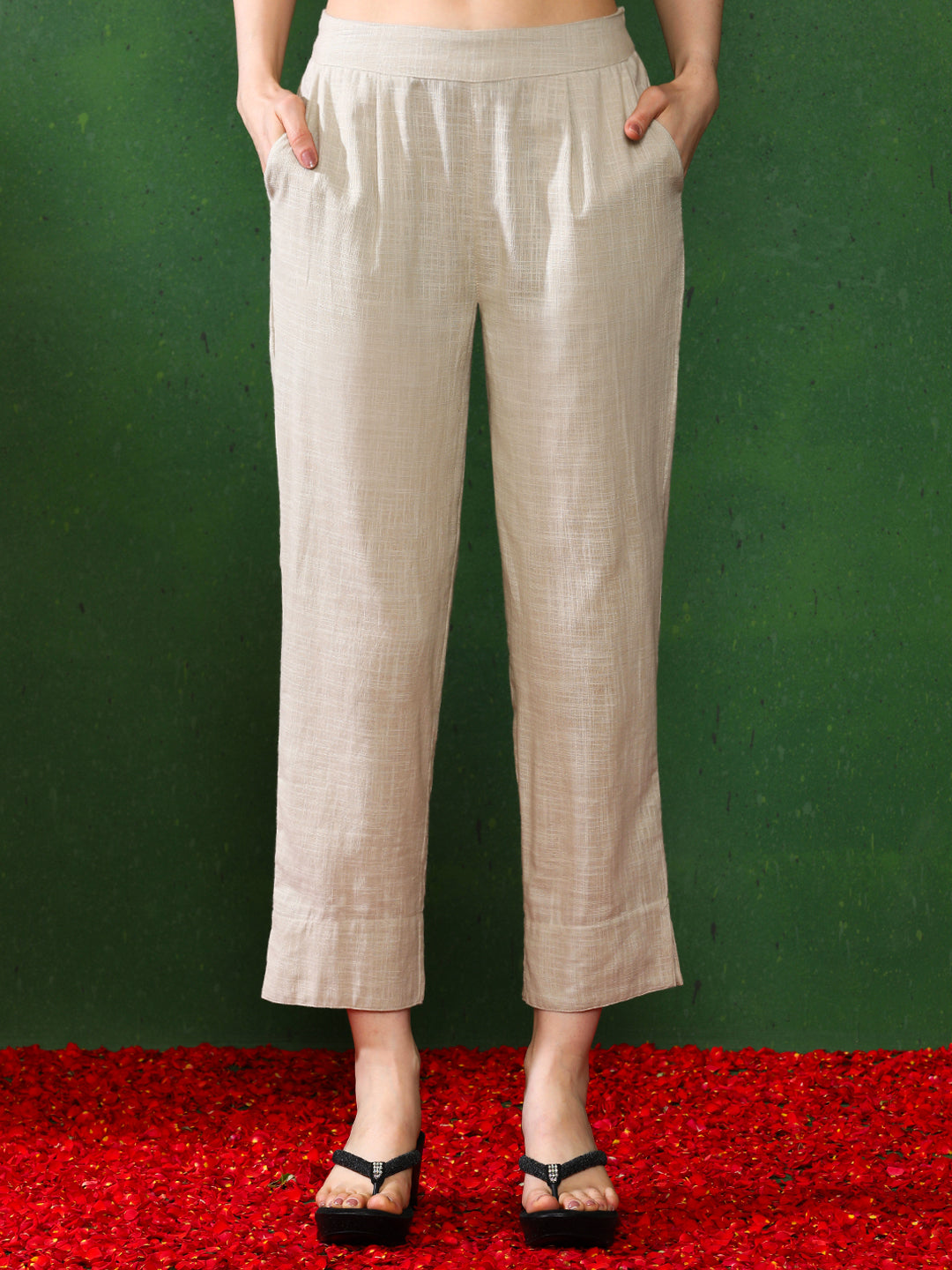 Floral Embroidered Straight kurta & Trousers Sets