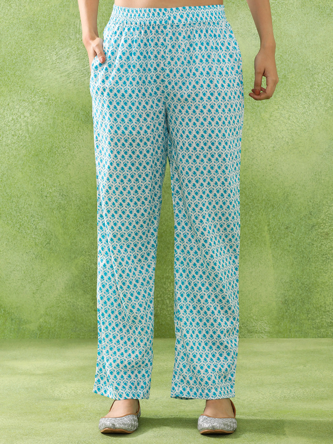 Floral Printed Straight Kurta & Trousers Sets
