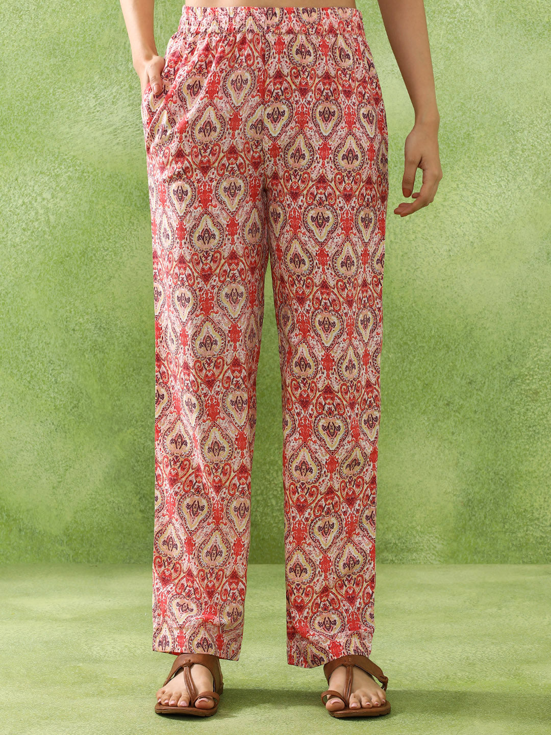 Floral Printed Straight Kurta & Trousers Sets