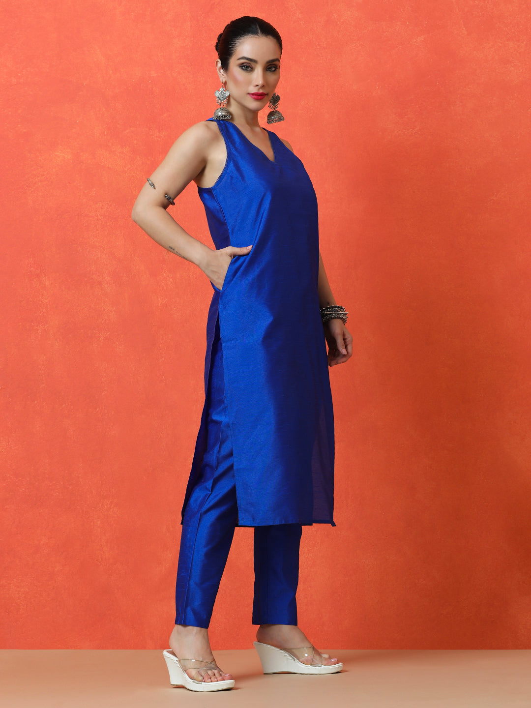 Solid Straight silk blend Kurta & Trousers Sets