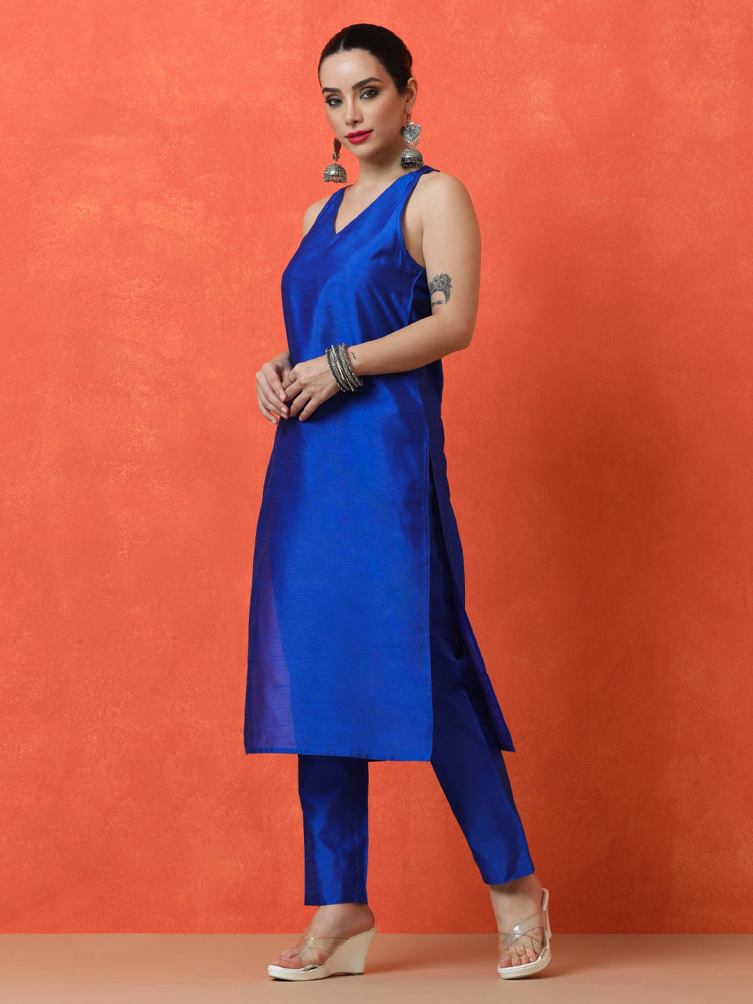 Solid Straight silk blend Kurta & Trousers Sets