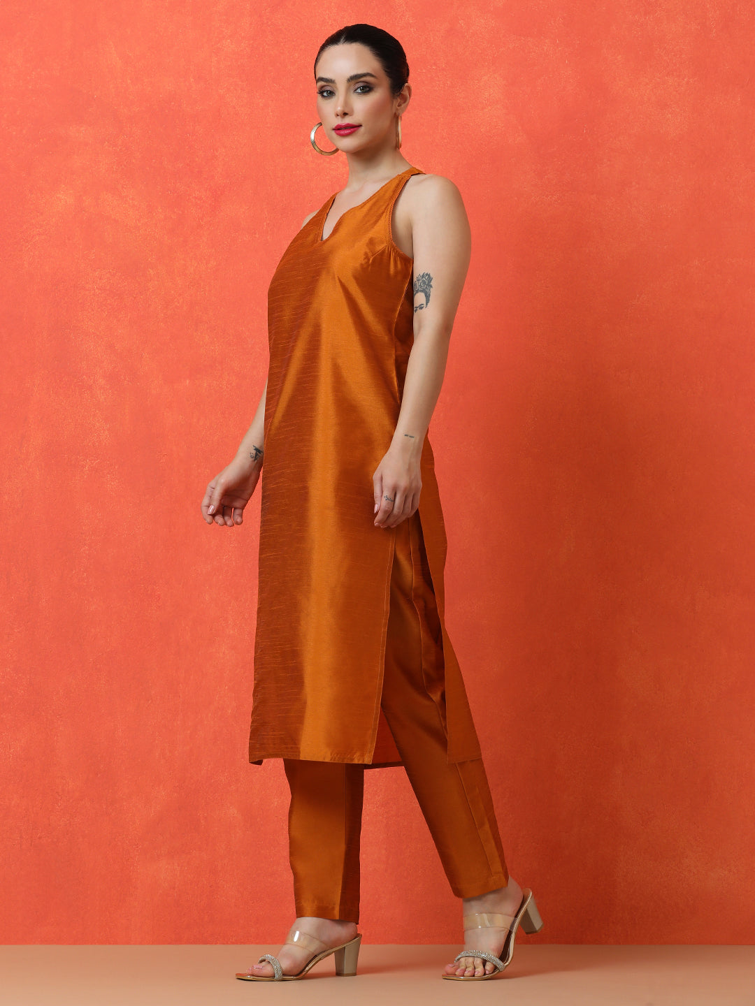 Solid Straight silk blend Kurta & Trousers Sets