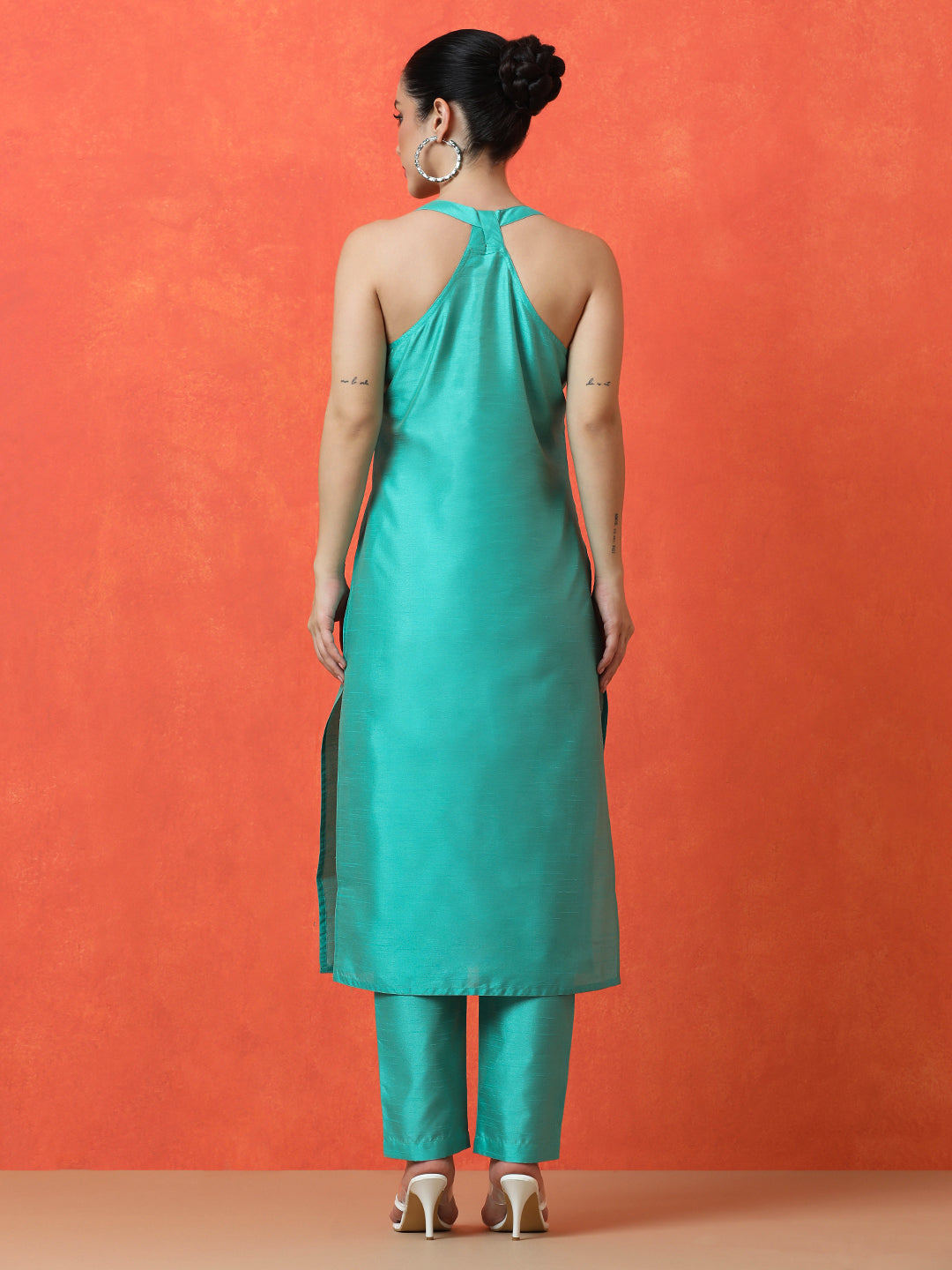 Solid Straight silk blend Kurta & Trousers Sets