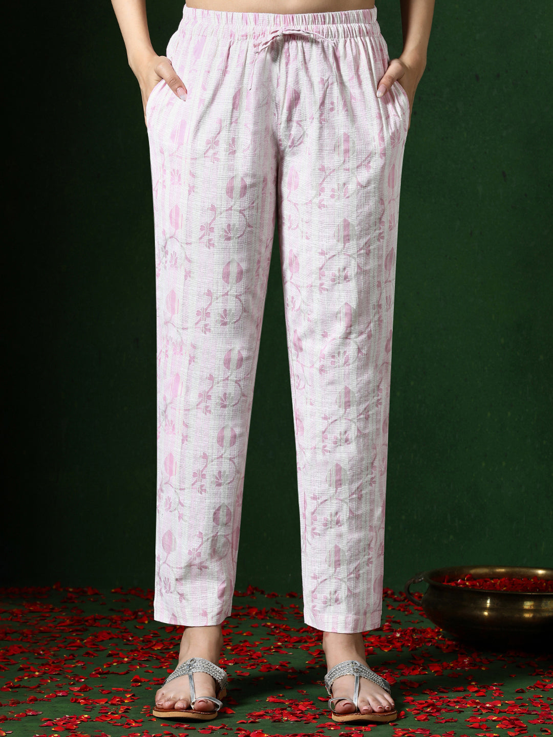 Floral Embroidered Straight Cotton Blend Kurta & Trousers Sets