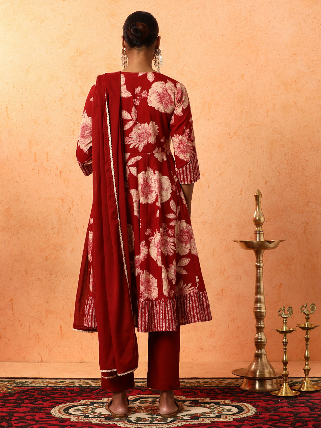 Floral Embroidered A-Line Pure Cotton Kurta & Trousers Sets