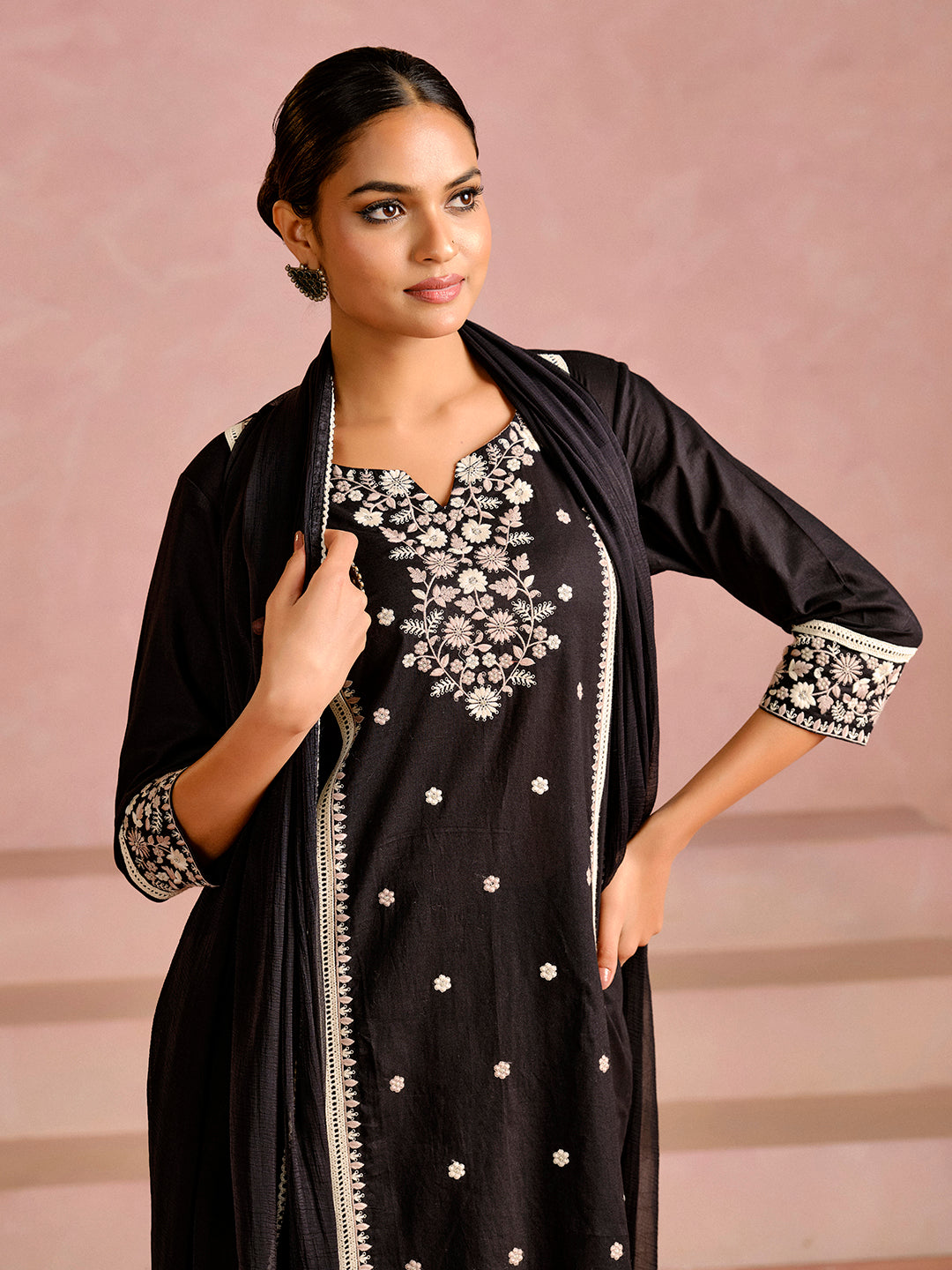 Embroidered Straight Pure Cotton Kurta & Trousers Sets