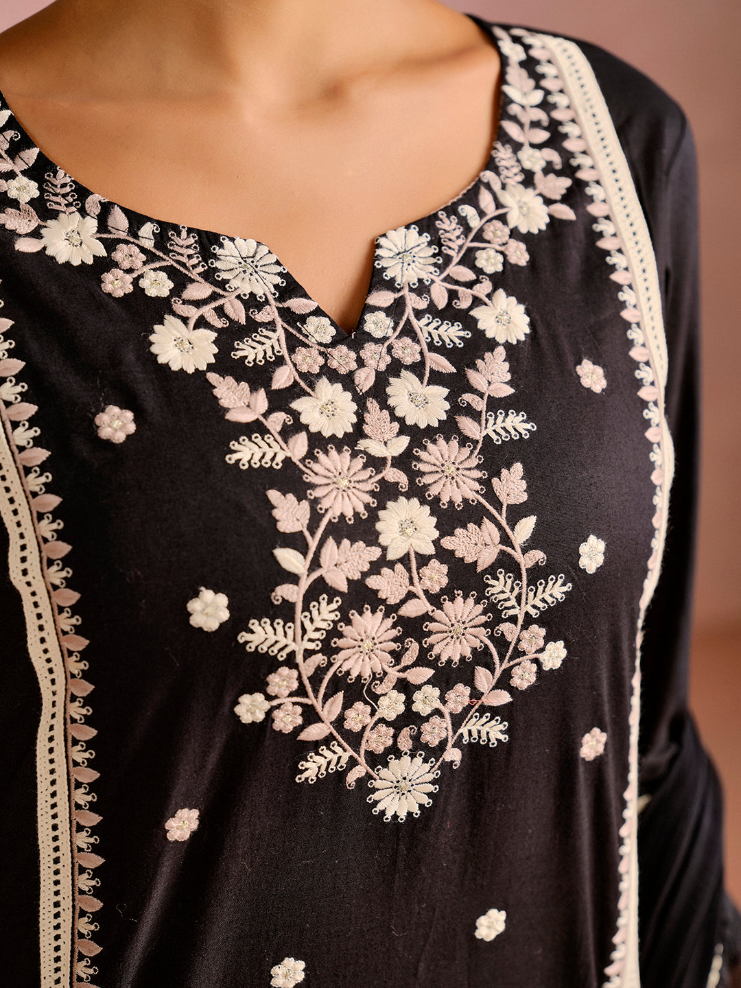 Embroidered Straight Pure Cotton Kurta & Trousers Sets