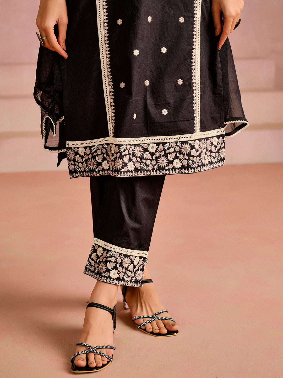 Embroidered Straight Pure Cotton Kurta & Trousers Sets