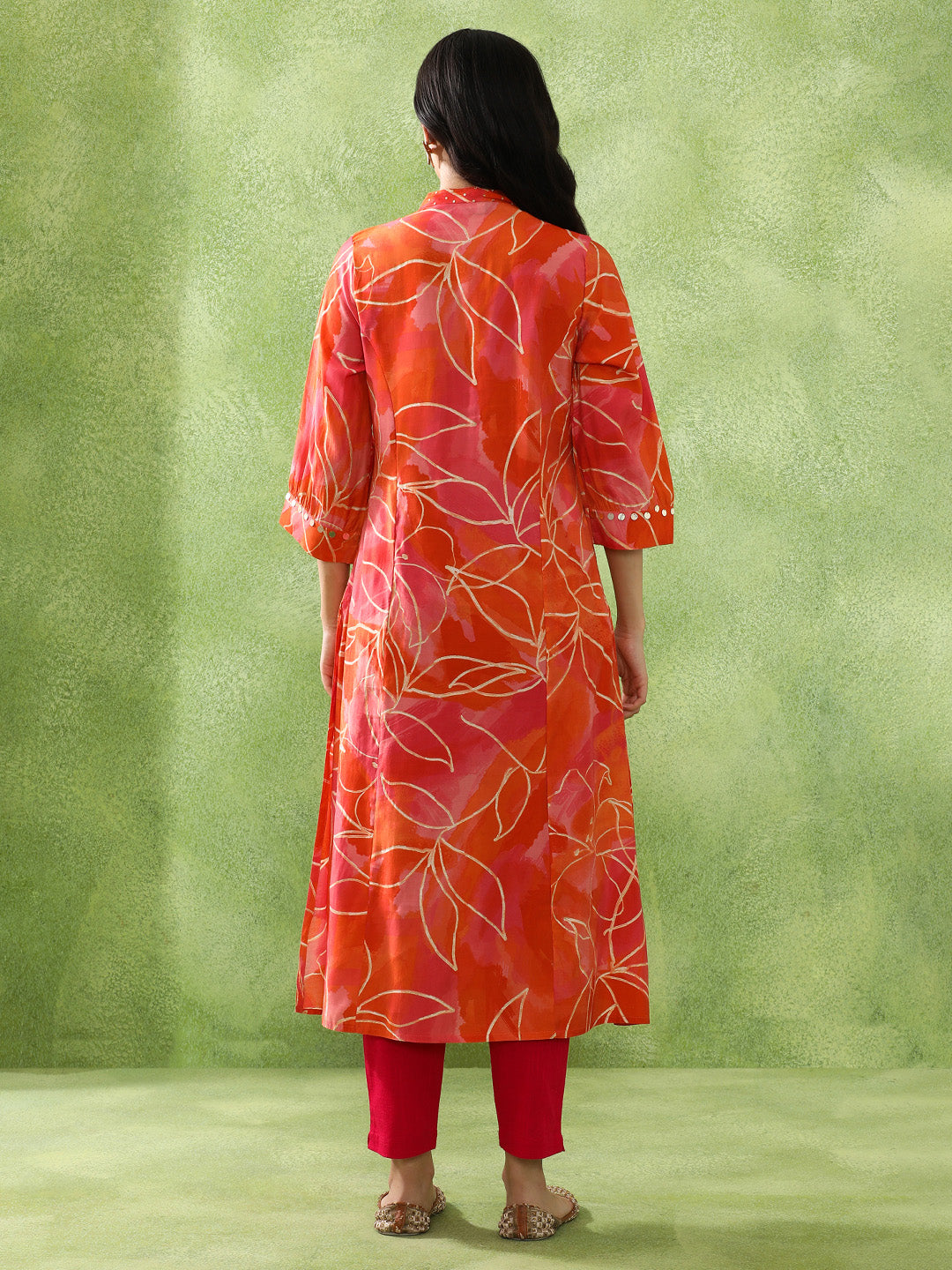 Floral Embroidered Straight Cotton Blend Kurta