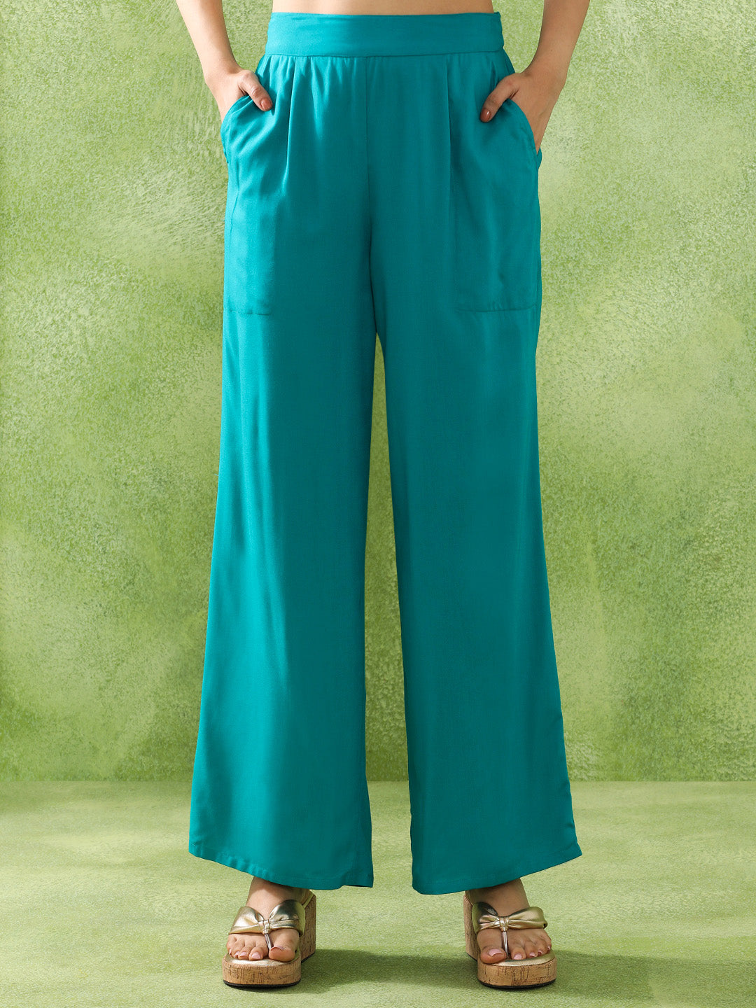 Floral Embroidered Straight Cotton Blend Kurta