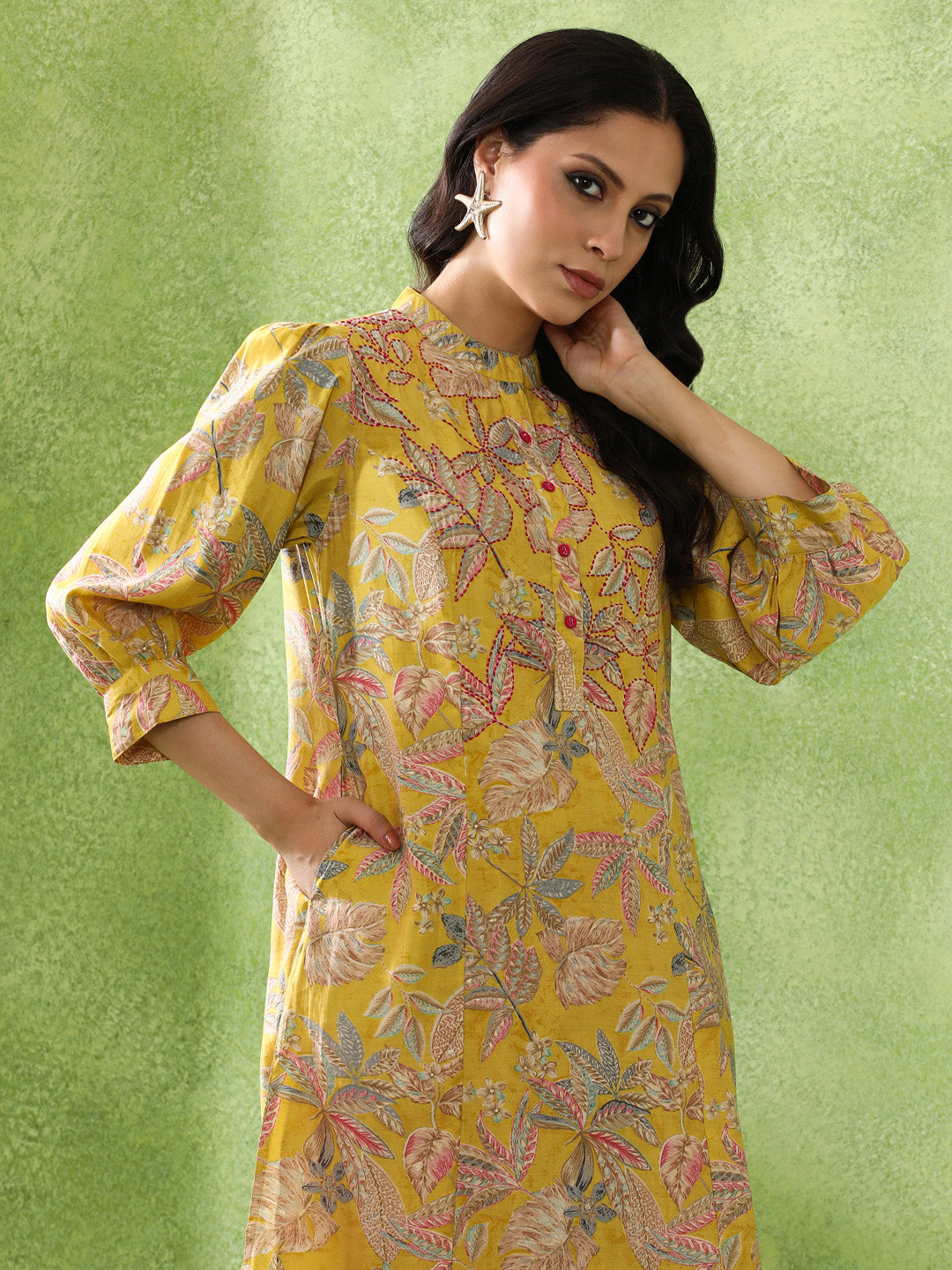 Floral Embroidered Straight Cotton Blend Kurta