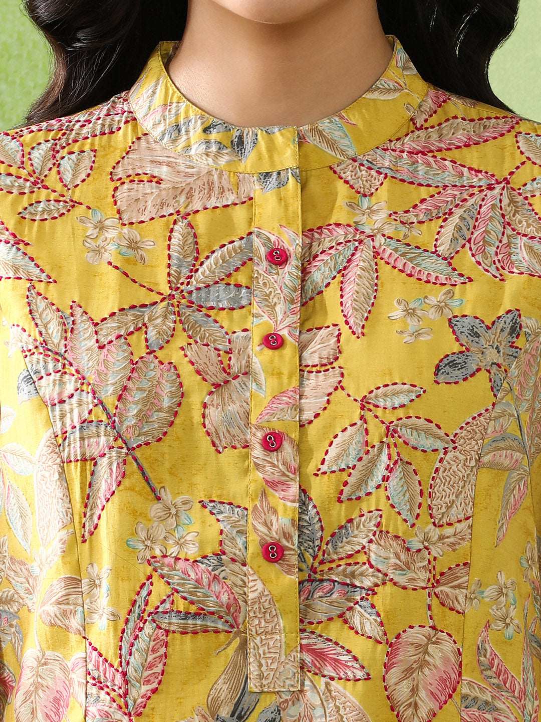 Floral Embroidered Straight Cotton Blend Kurta