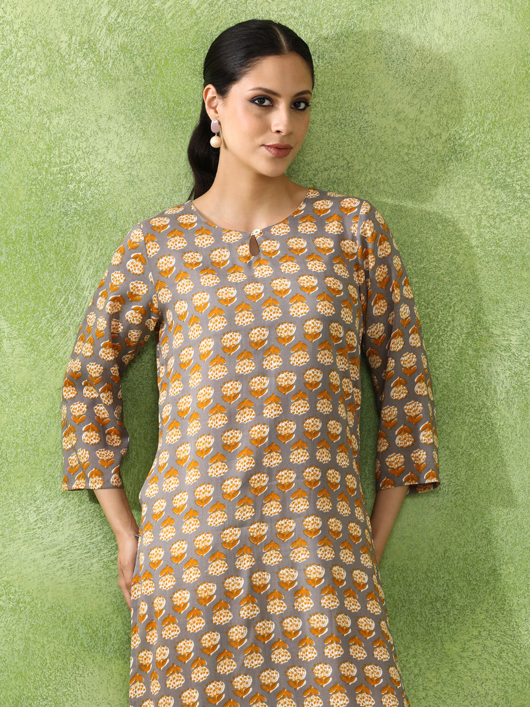 Floral Printed Straight Kurta