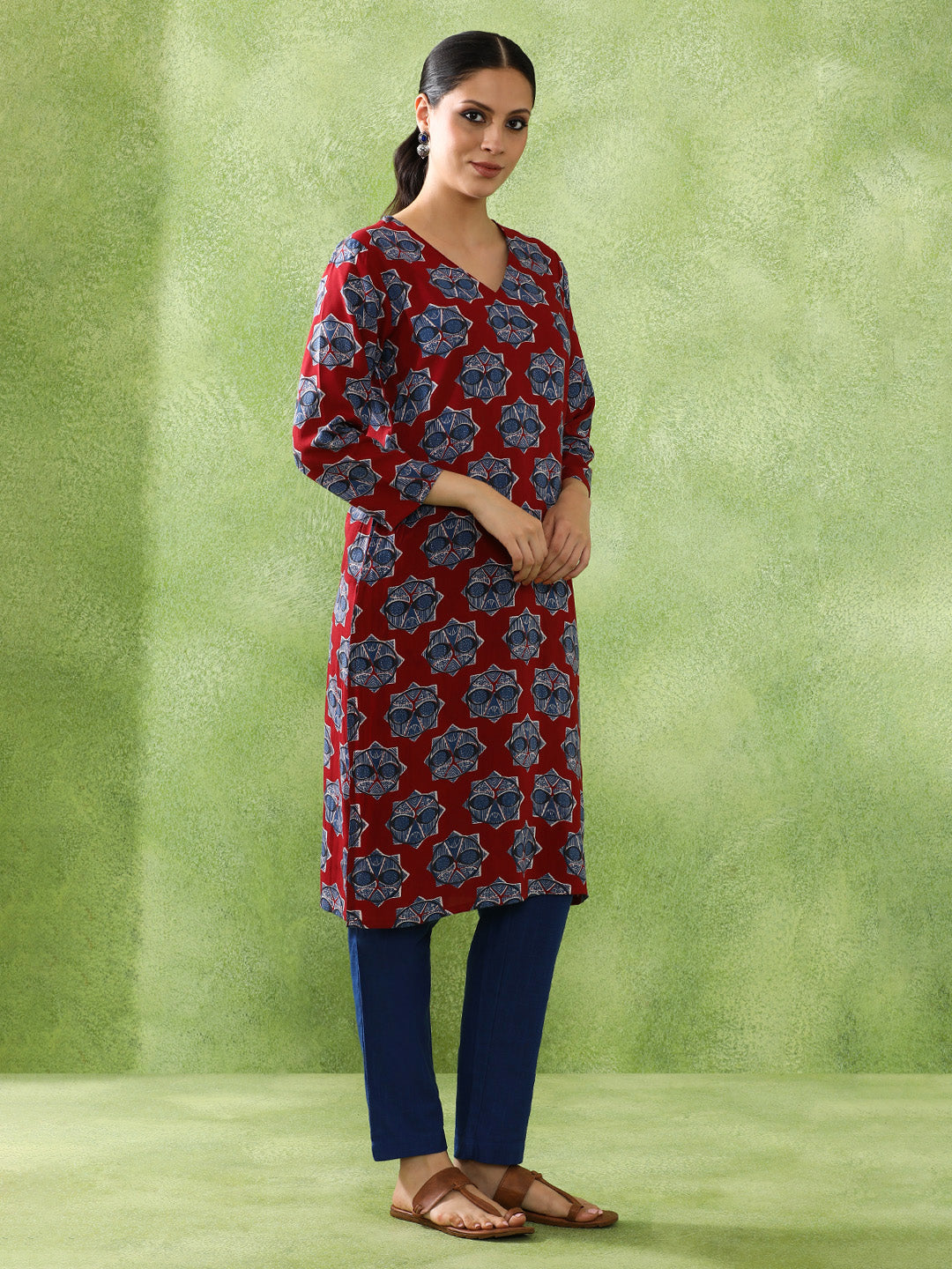 Floral Printed Straight Kurta