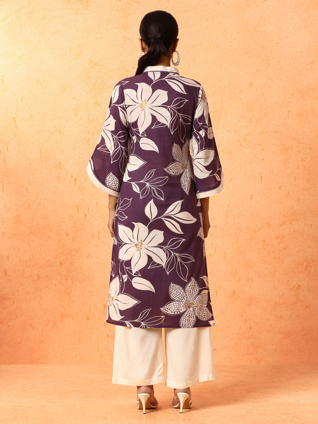Floral Embroidered Straight Pure Cotton Kurta