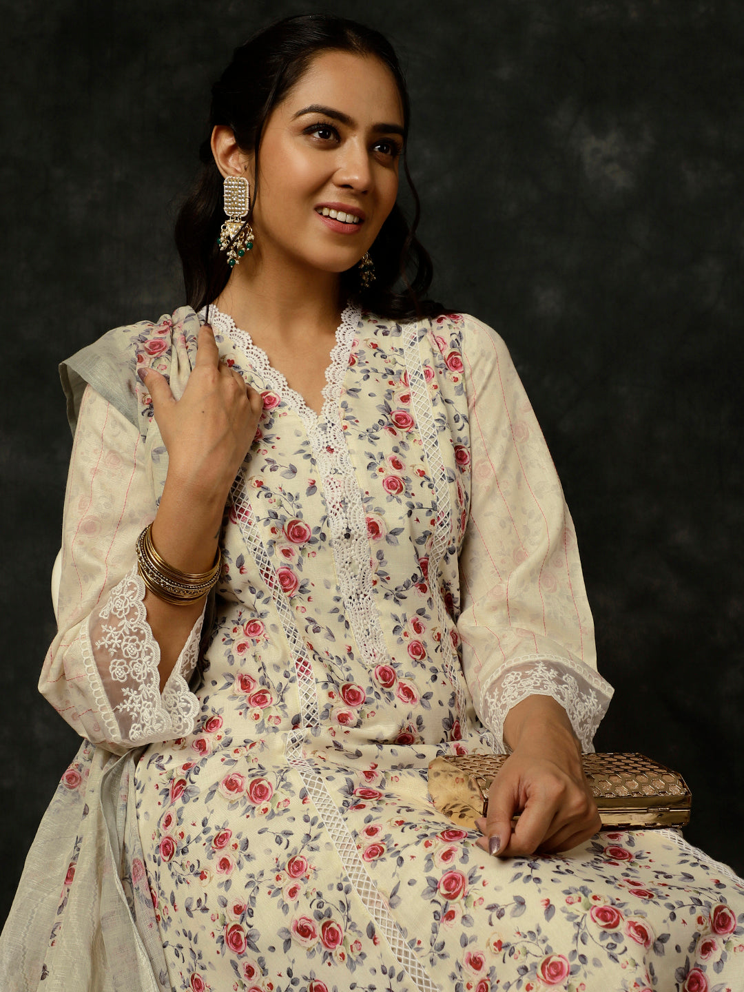 LIGHT YELLOW ROSE PRINTED PAKISTANI KURTA WITH PALAZZO AND DUPATTA