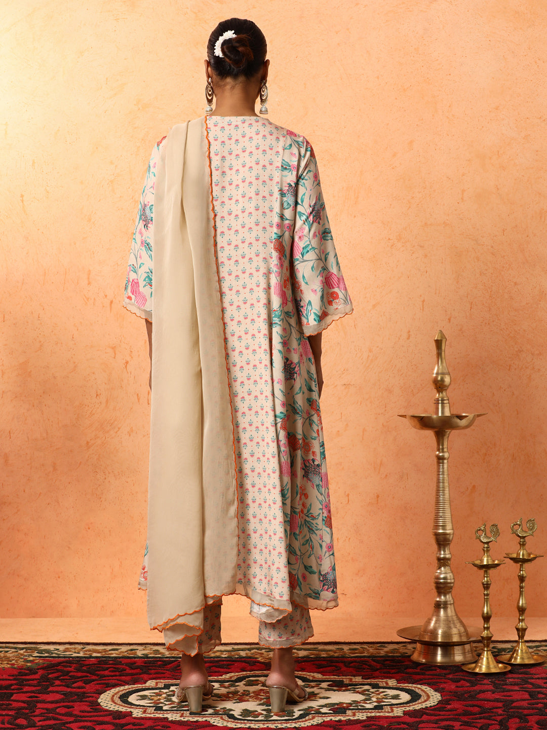 Floral Embroidered A-Line Viscose Rayon Kurta & Trousers Sets