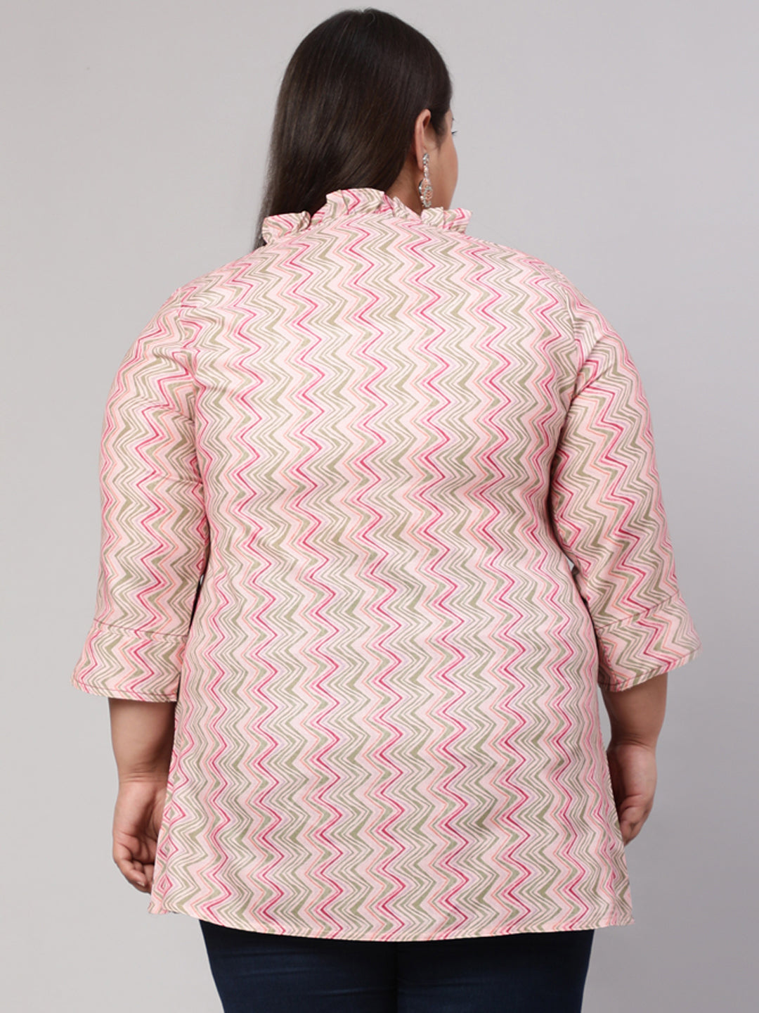 Plus Size Multicolor Zigzag Embroidered Short Kurta