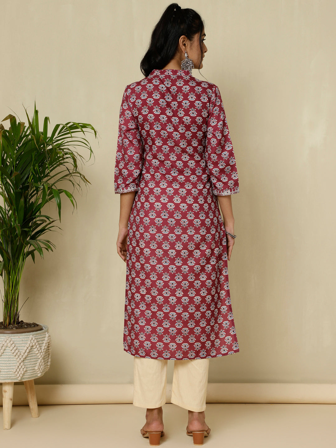 Magenta Ethnic Printed Aari Work Straight Kurti