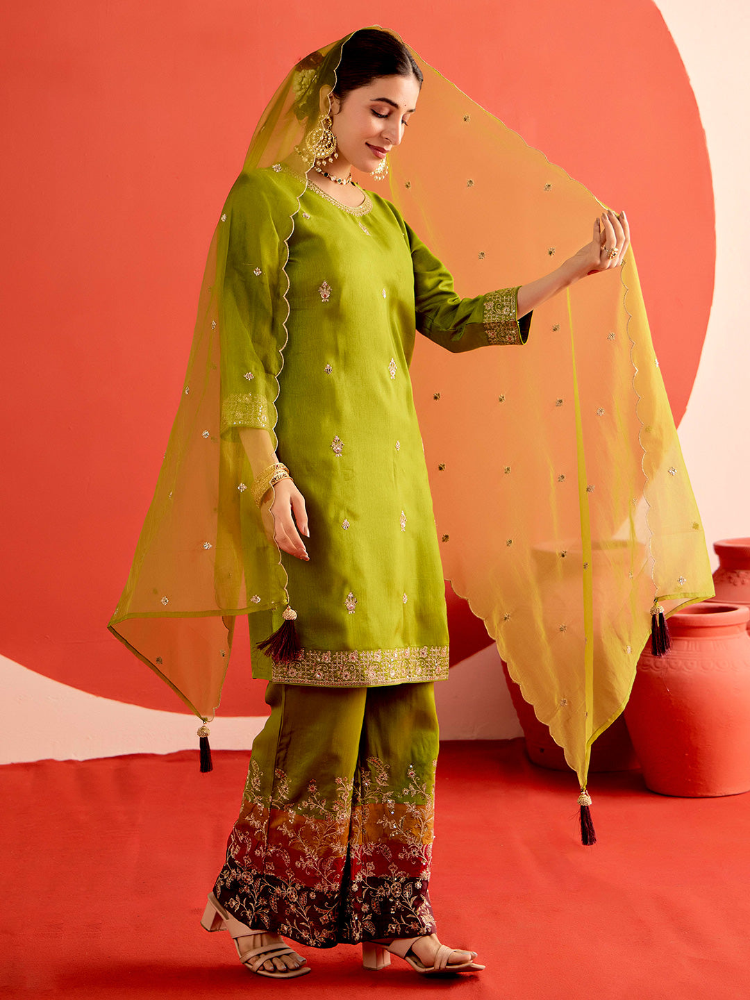 Floral Embroidered Straight Chanderi Silk Kurta & Trousers Sets