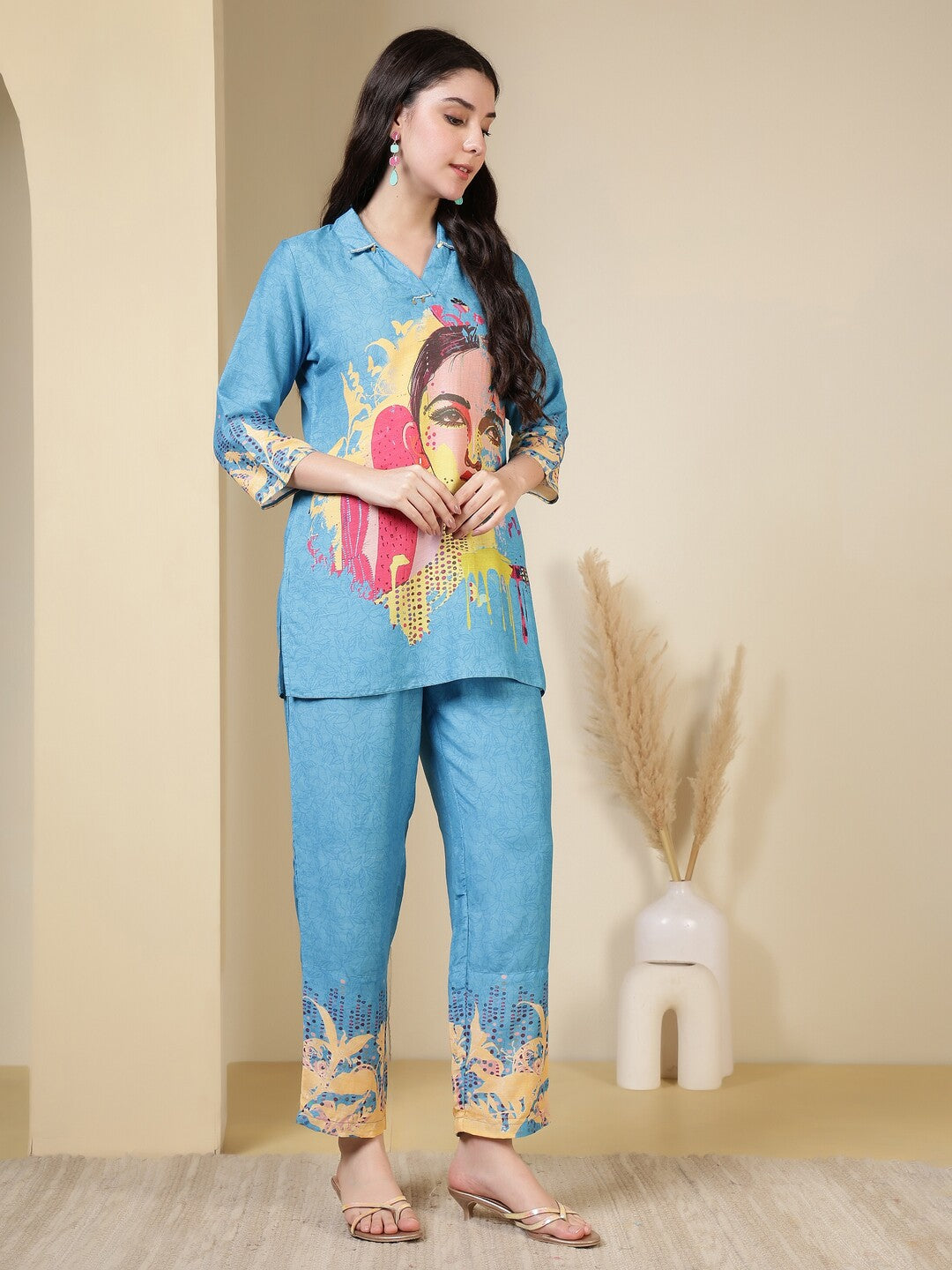 Abstract Embroidered Straight Kurta & Trousers Sets