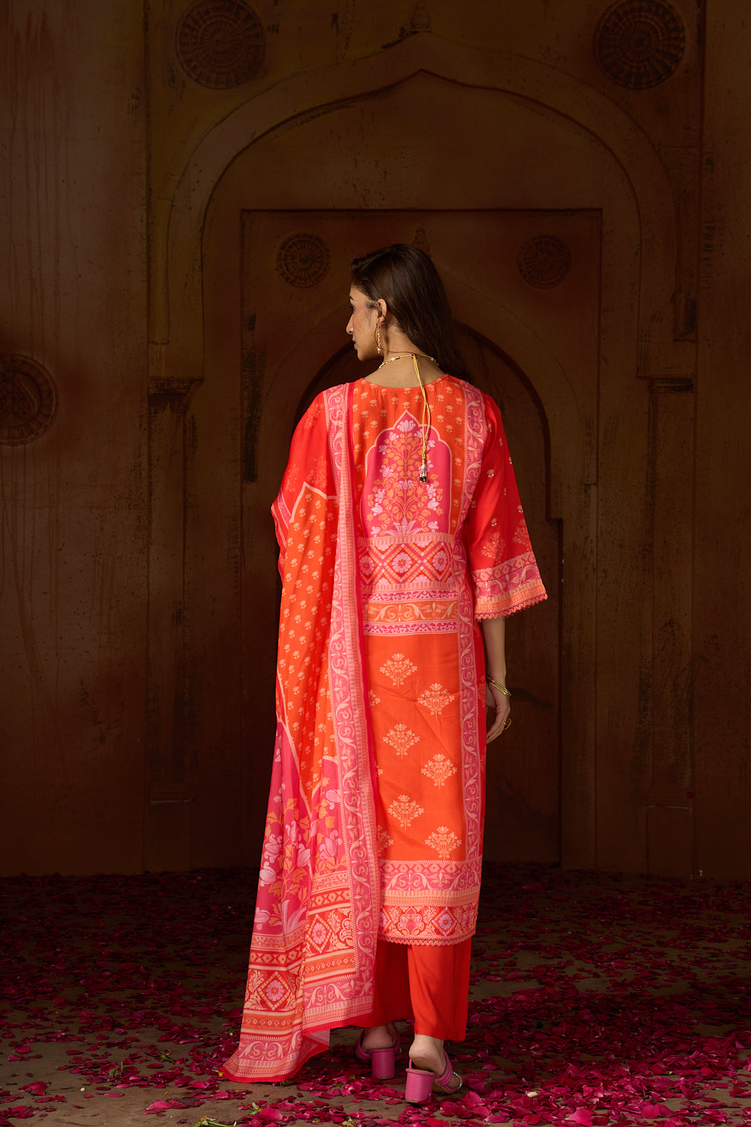 Floral Embroidered Straight Pure Cotton Kurta & Palazzos Sets