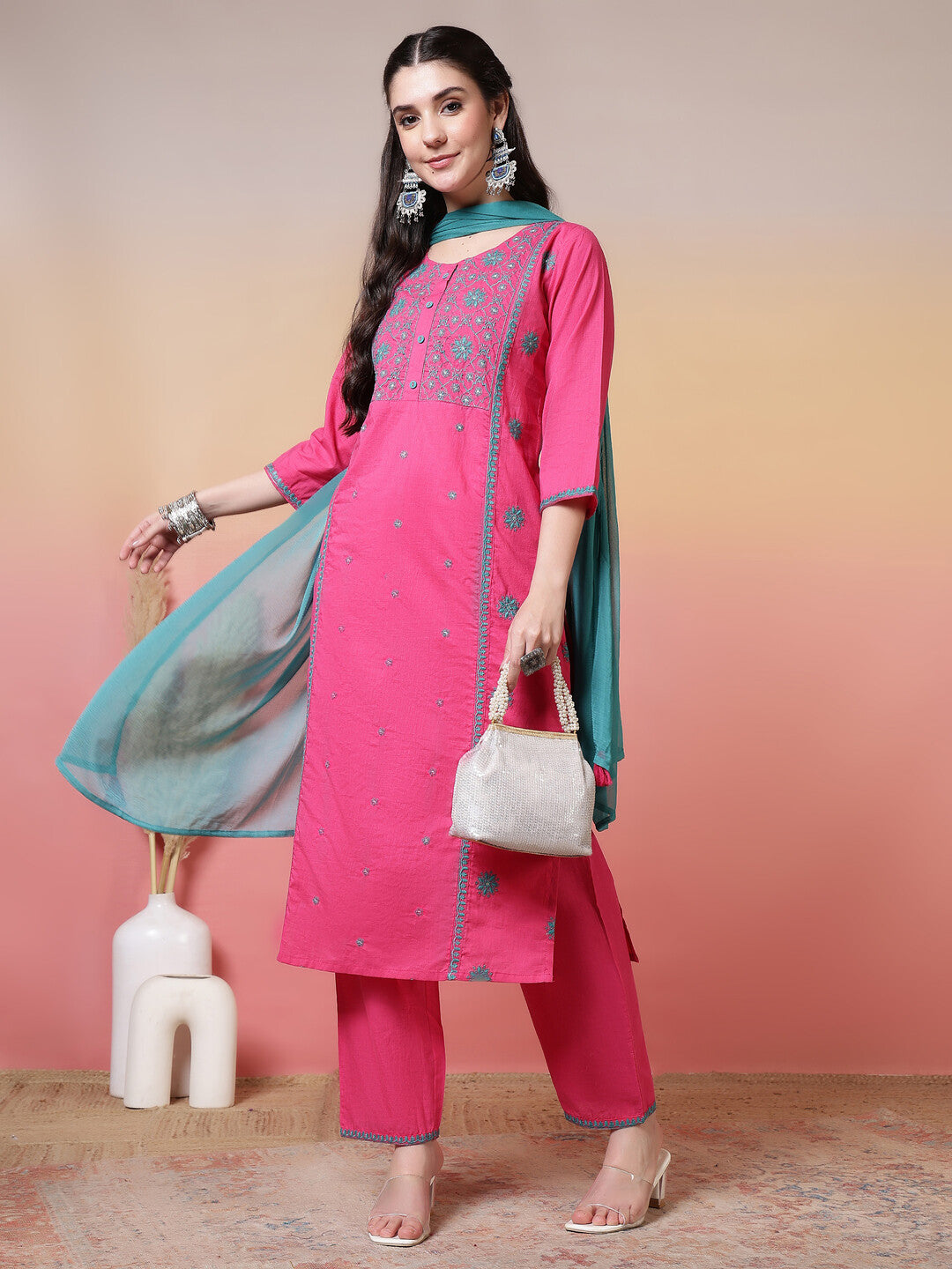 Floral Embroidered Straight Pure Cotton Kurta & Trousers Sets