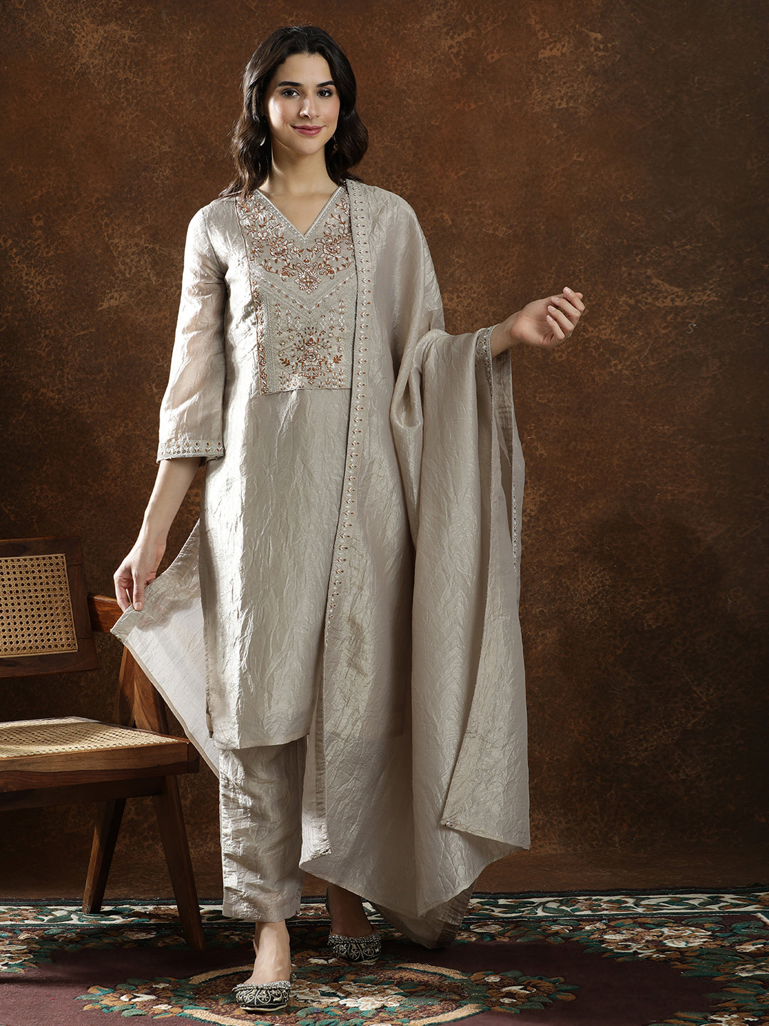Floral Embroidered Straight Kurta & Trousers Sets