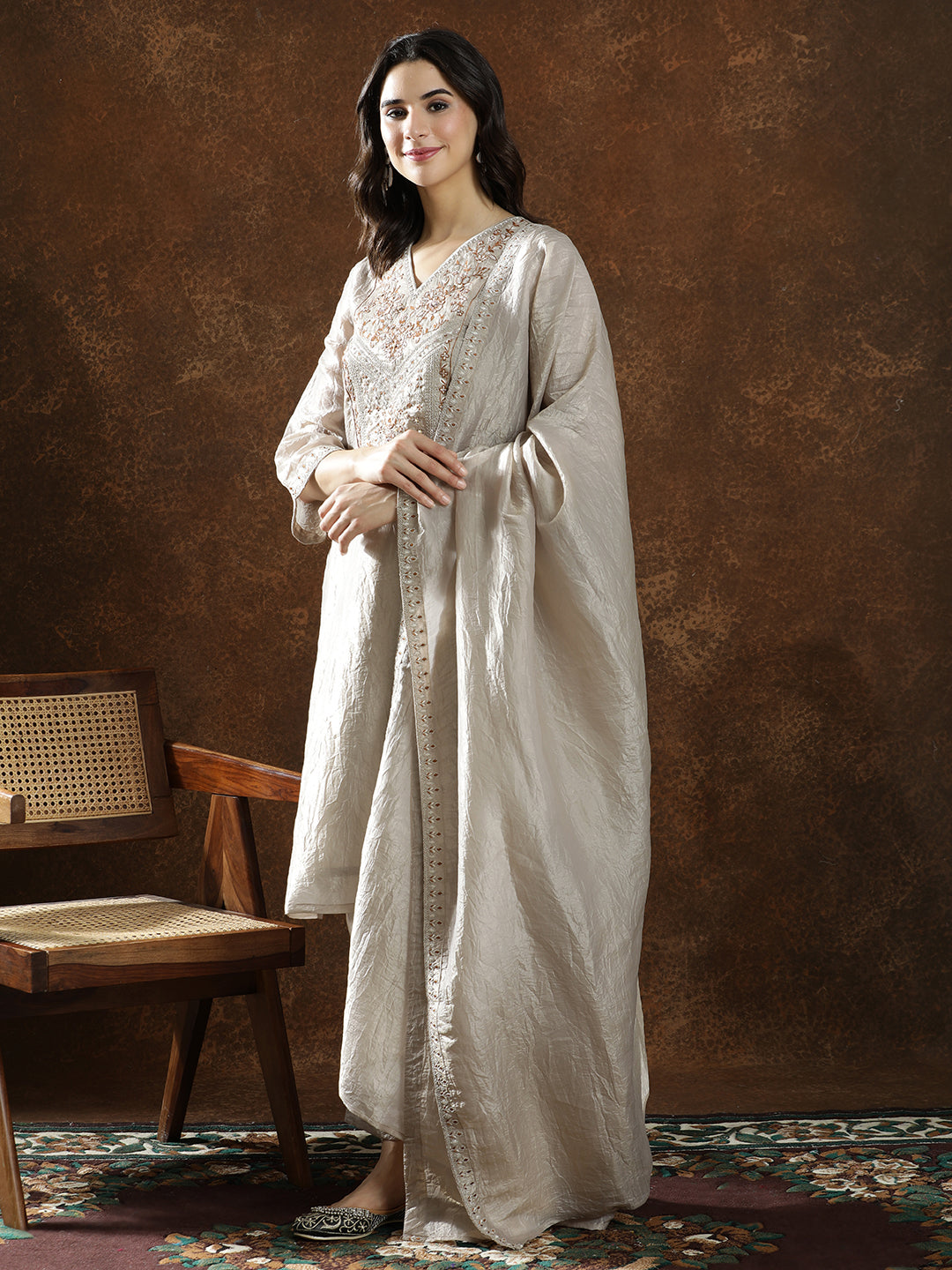 Floral Embroidered Straight Kurta & Trousers Sets