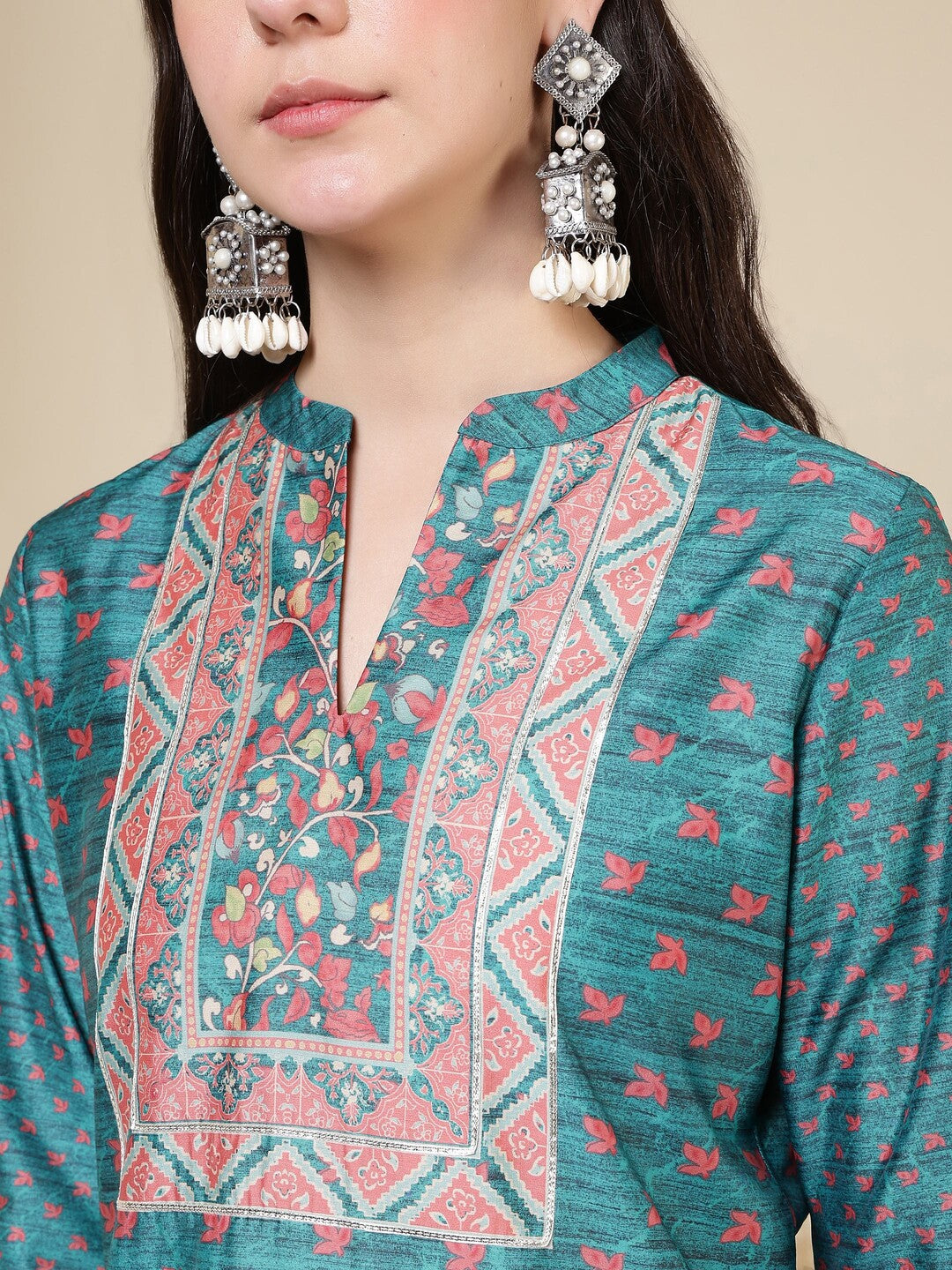 Floral Printed Straight Kurta & Trousers Sets