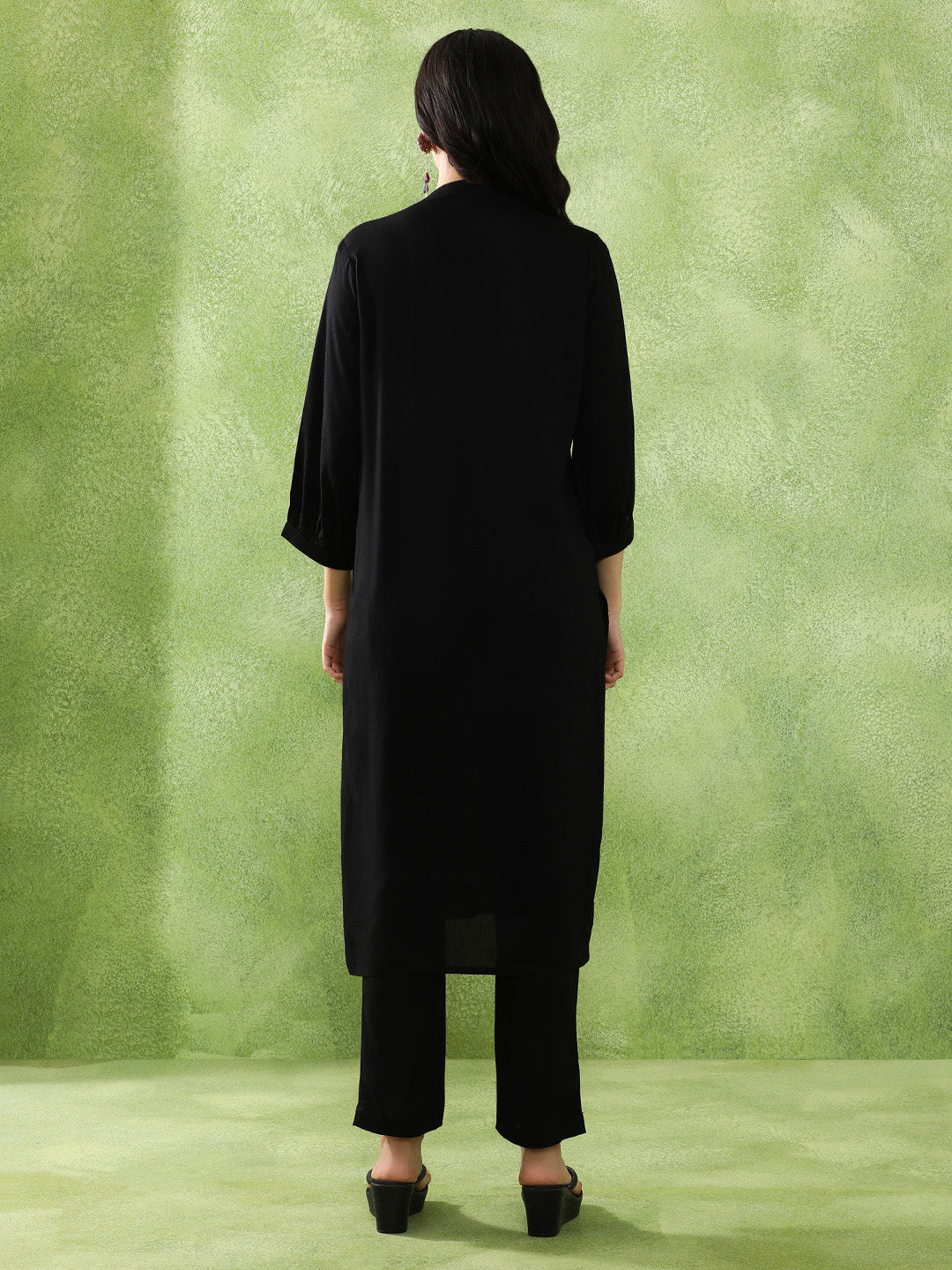 Embroidered Straight Kurta & Trousers Sets