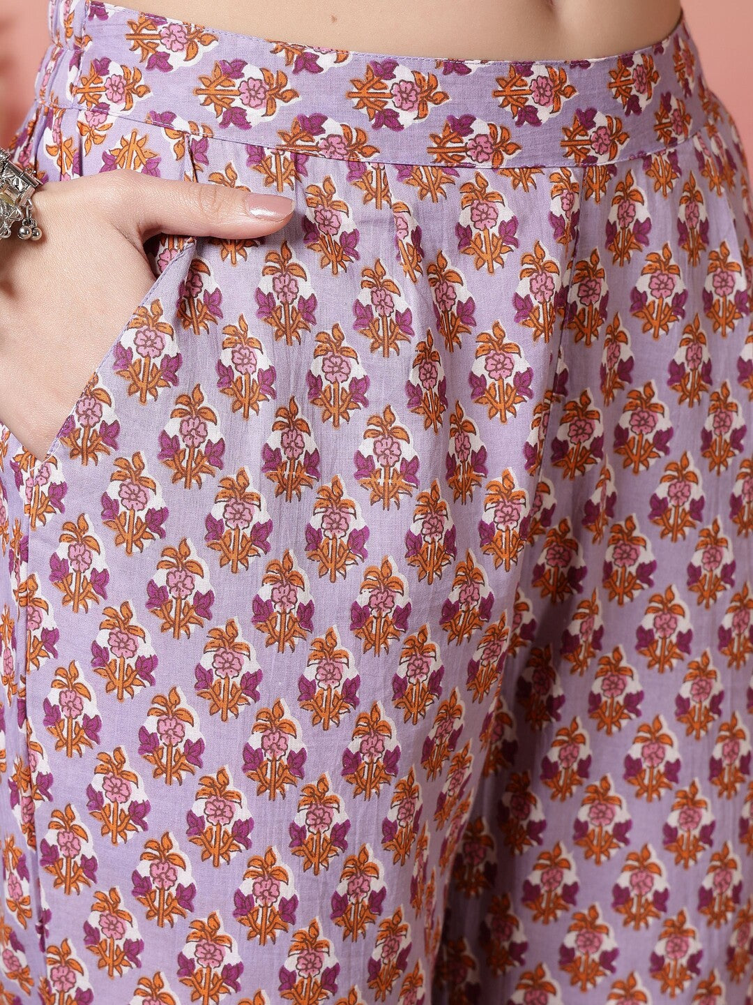 Floral Embroidered Straight Pure Cotton Kurta & Trousers Sets